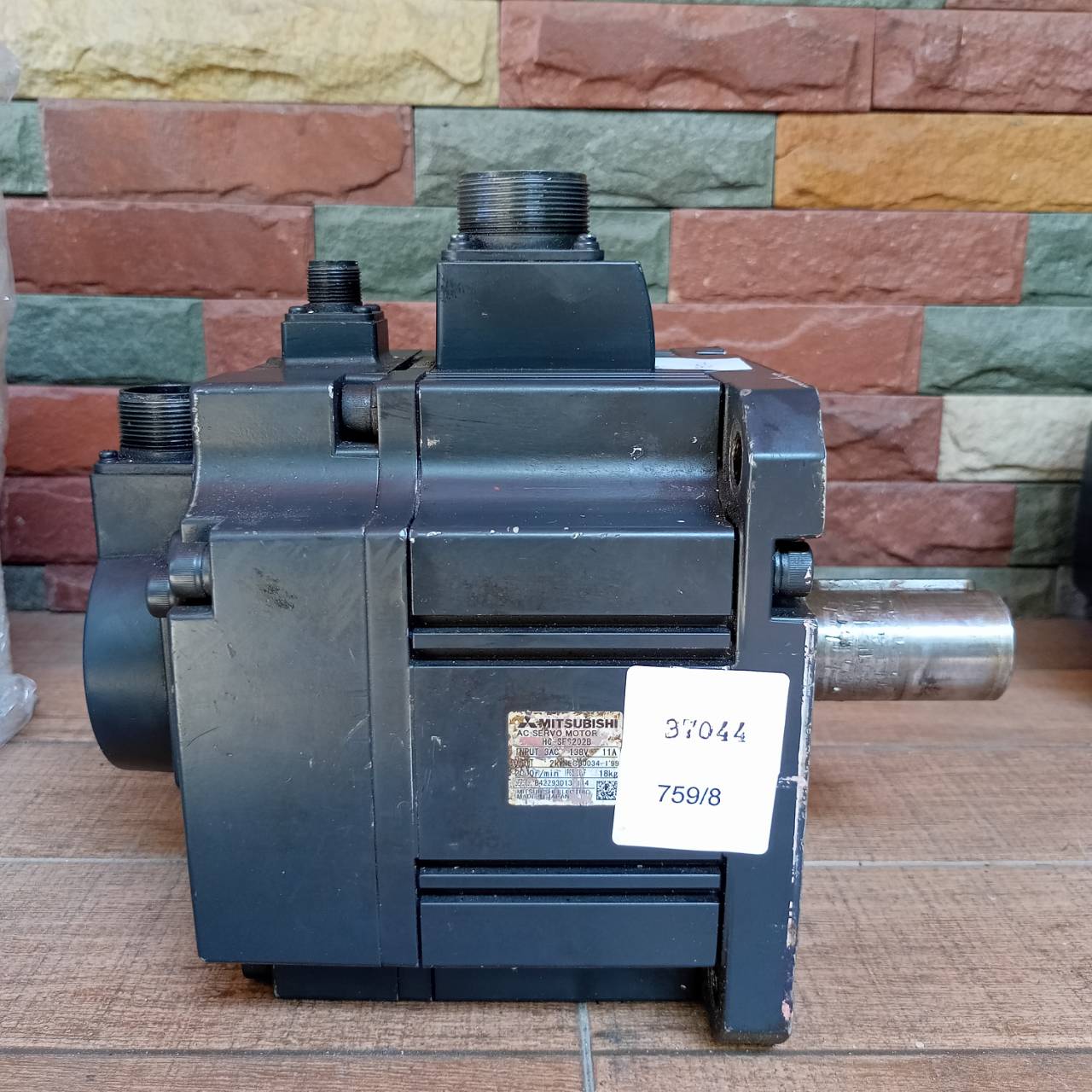 ซ่อม HC-SFS202B SERVO MOTOR "MITSUBISHI"