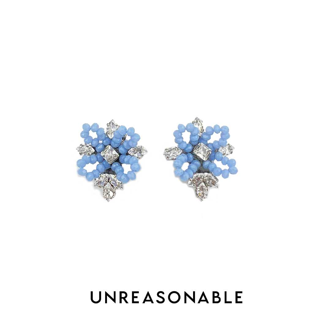 ต่างหู ดอกไม้ Blue ต่างหูคลิป ต่างหูก้านเงินแท้ เบาใส่สบาย UA0810-02 Unreasonable Accessories