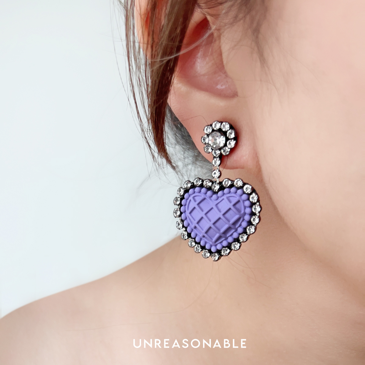 ต่างหูหัวใจ Drop Earrings สีม่วง ต่างหูคลิป ต่างหูก้านเงินแท้ UA0943-06 Unreasonable Accessories