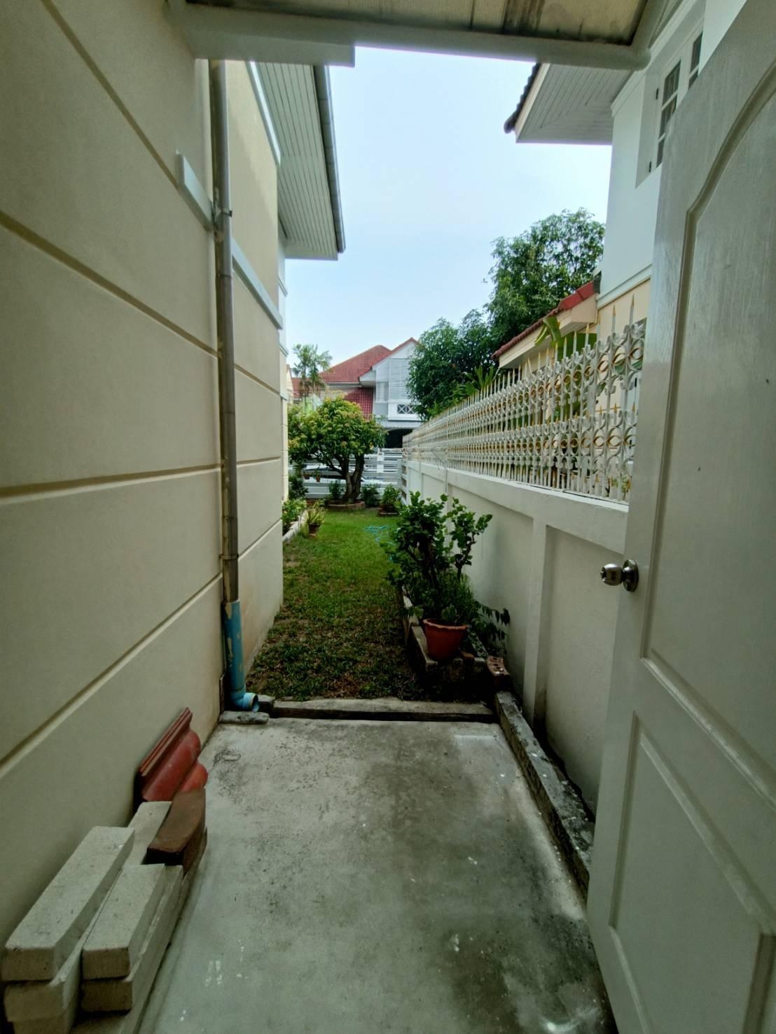 ขายบ้านเดี่ยว หมู่บ้านบารเมษฐ์ สวนหลวง (N.676)