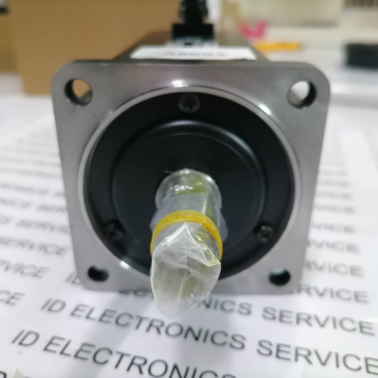 จำหน่าย ซ่อม SERVO MOTOR OMRON R88M-U75030HA