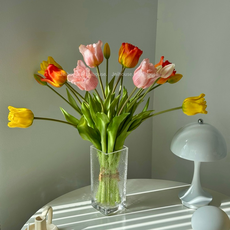 [พร้อมส่ง] Jnihouse : ทิวลิปประดิษฐ์รุ่นดอกใหญ่ (Tulip Artificial) ดอกไม้ประดิษฐ์