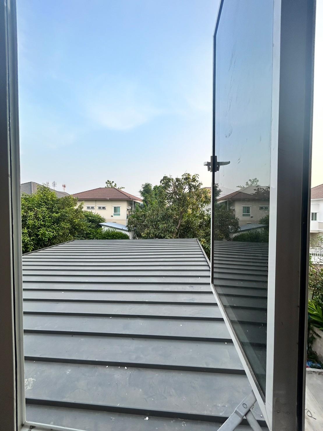 ขายบ้านลลิล เดอะ ยัง เอ็กซ์เซ็กคลูทีฟ ซ.กาญจนาภิเษก36 (N.732)