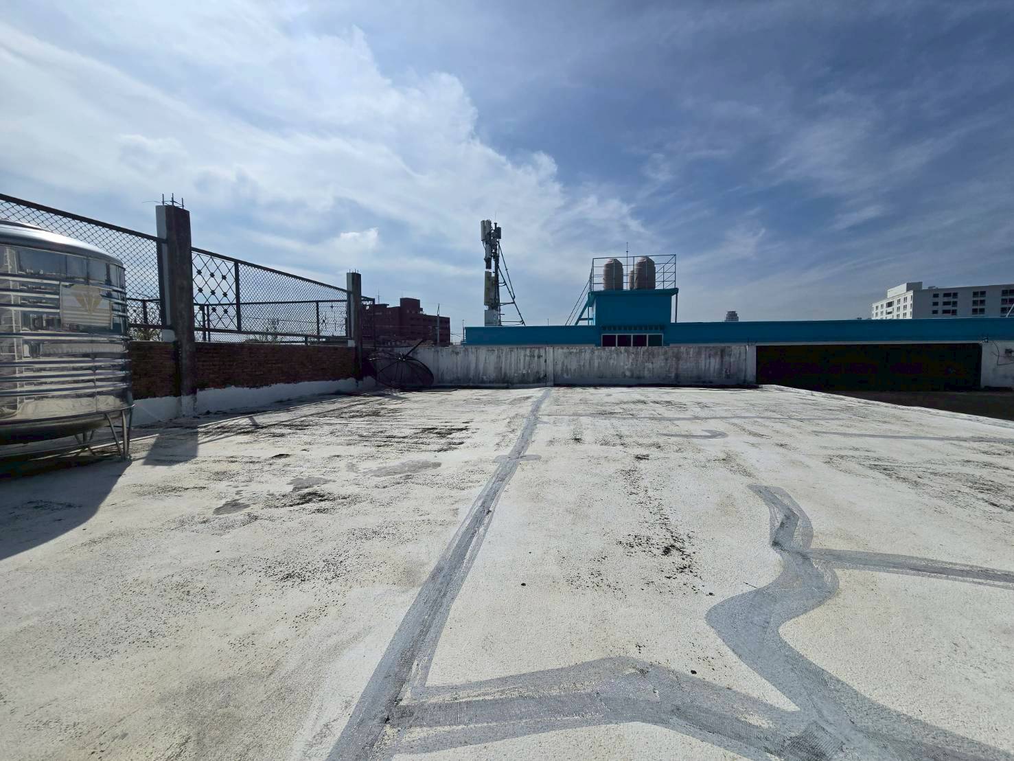 ให้เช่าอาคารพาณิชย์ 2คูหา ทำเลสวยเข้าออกหลายทาง เอกมัย สุขุมวิท71 เหมาะทำโฮสเทล (N.1912)