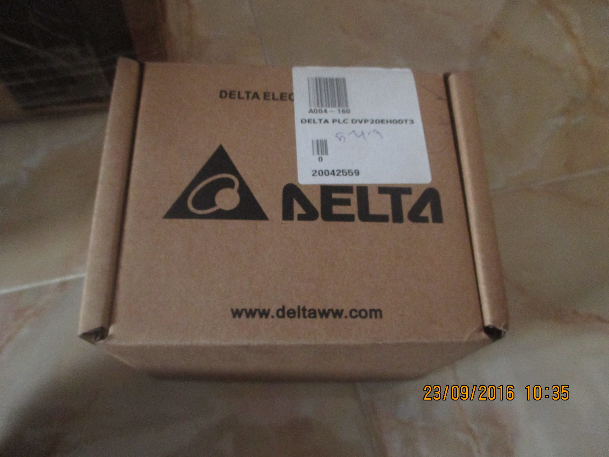 PLC " DELTA " MODEL : DVP20EH00T3