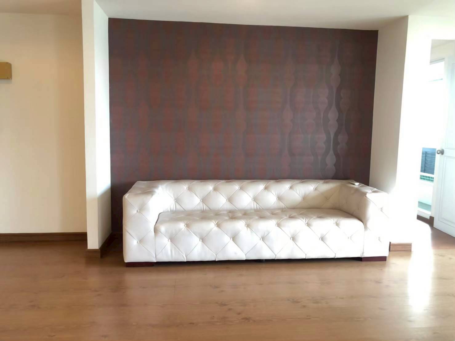 ให้เช่า The next condominium sukumvit 52 ชั้น 8 ทำเลดีเดินทางสะดวก (N.1735)