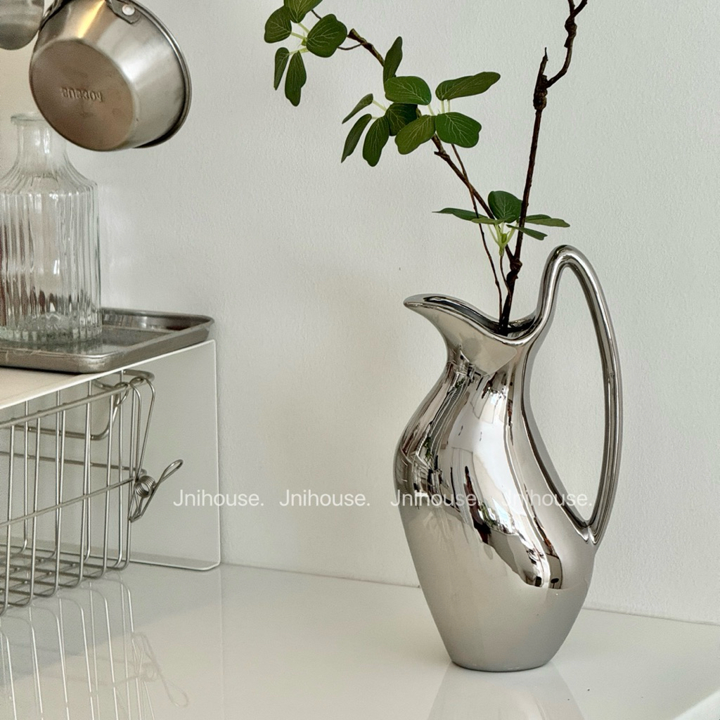 [พร้อมส่ง] Jnihouse : แจกันเหยือกเงิน แจกันดอกไม้ (Vase)