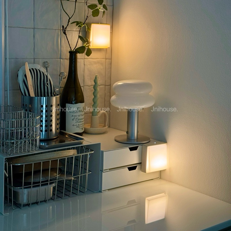 [พร้อมส่ง] Jnihouse : Switch Light – โคมไฟไร้สาย โคมไฟมินิมอล