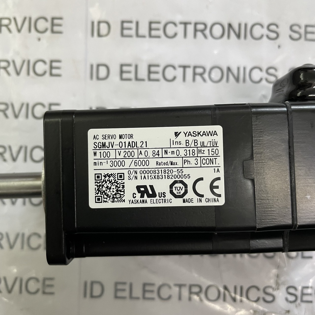 MOTOR SGMJV-01ADL21 "YASKAWA"