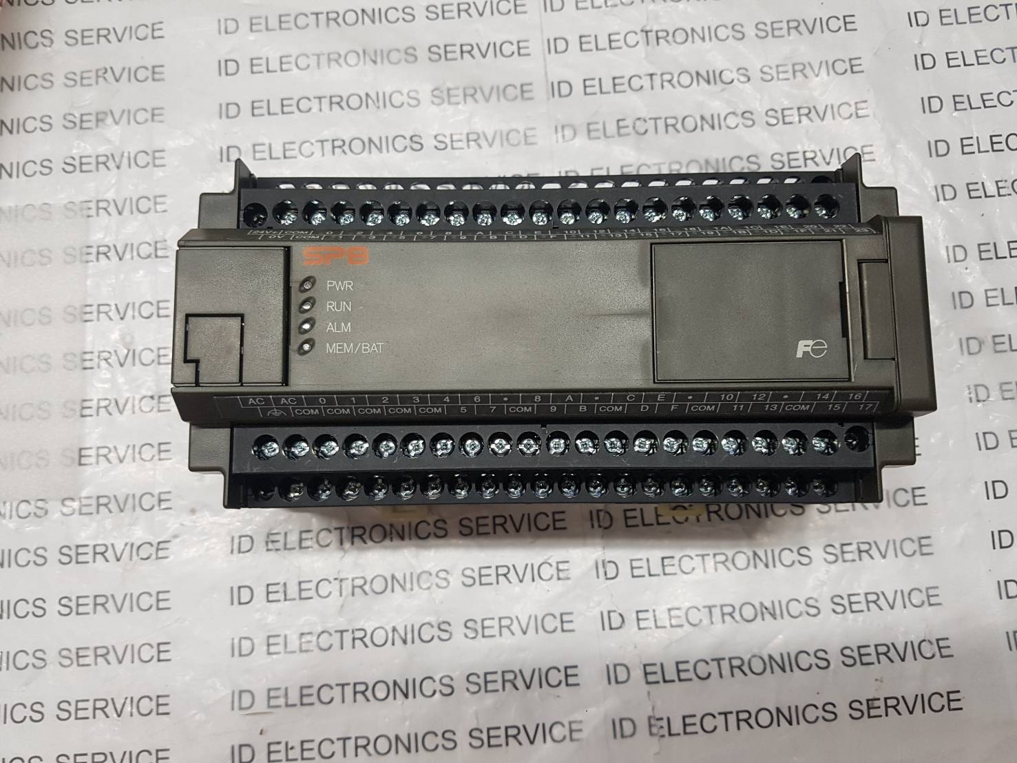 PLC " FUJI " MODEL : NW0P60R-31