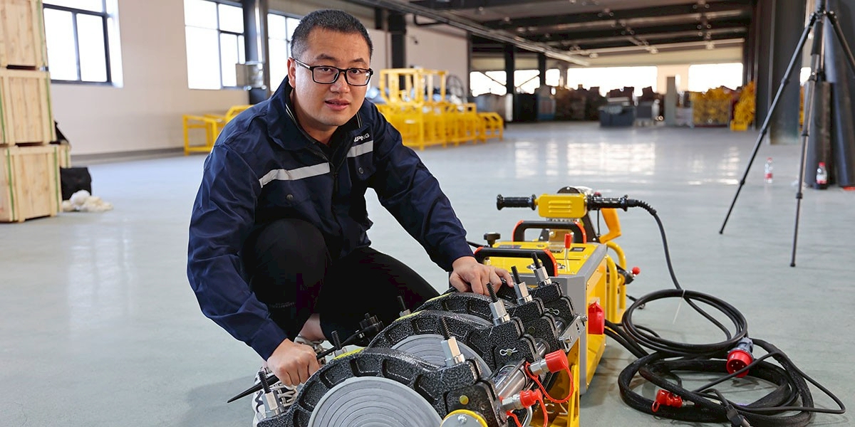 เครื่องเชื่อมท่อ Welping รุ่น WP250A (ไฮดรอลิค) ขนาดท่อที่เชื่อม 63 mm.-250 mm.