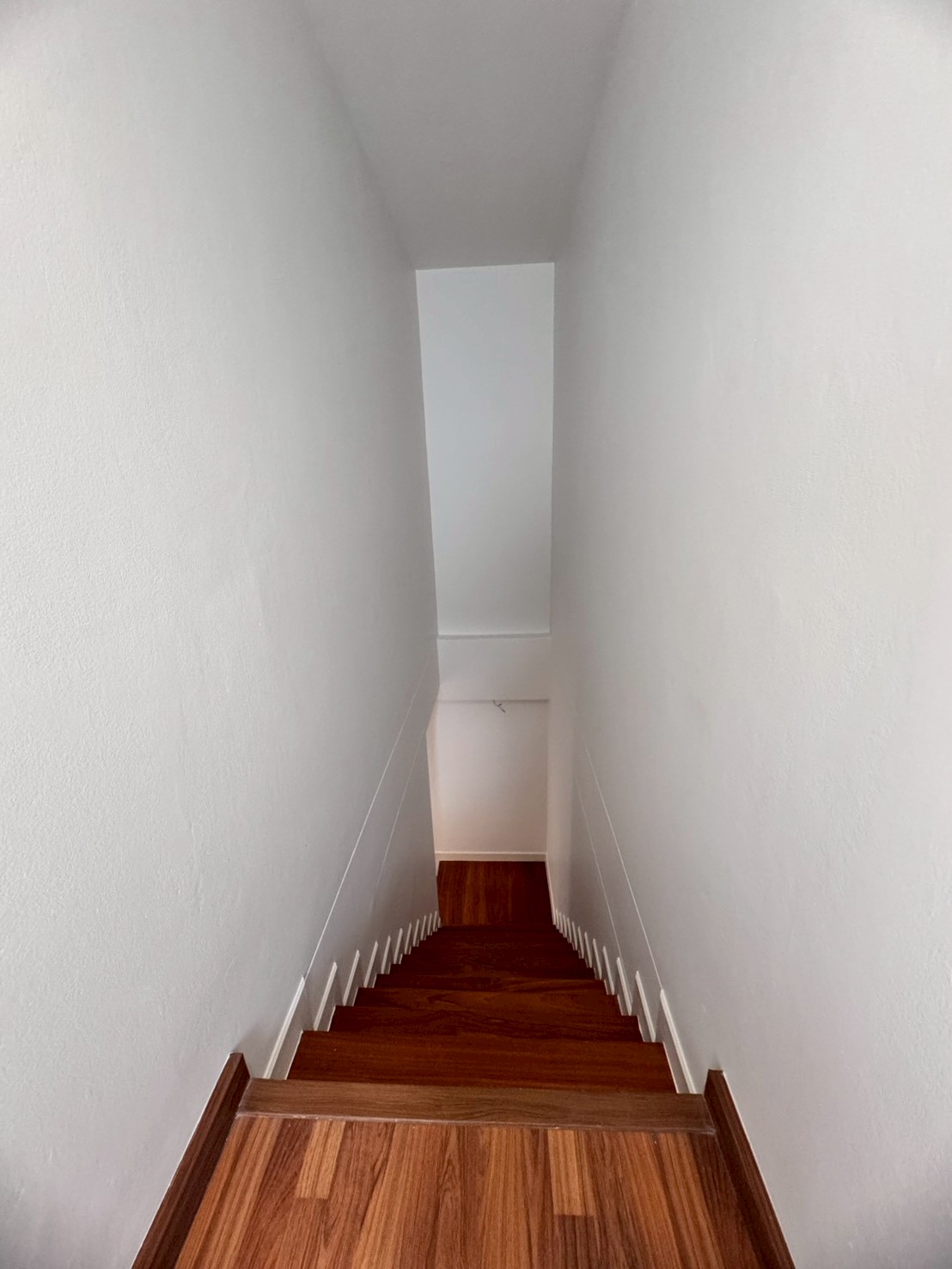 ขายทาวน์โฮม หมู่บ้านดิเอ็กซ์คลูซีฟ พัฒนาการ44 (The Exclusive-Pattanakarn44) ใกล้ APL หัวหมาก (N.1915)