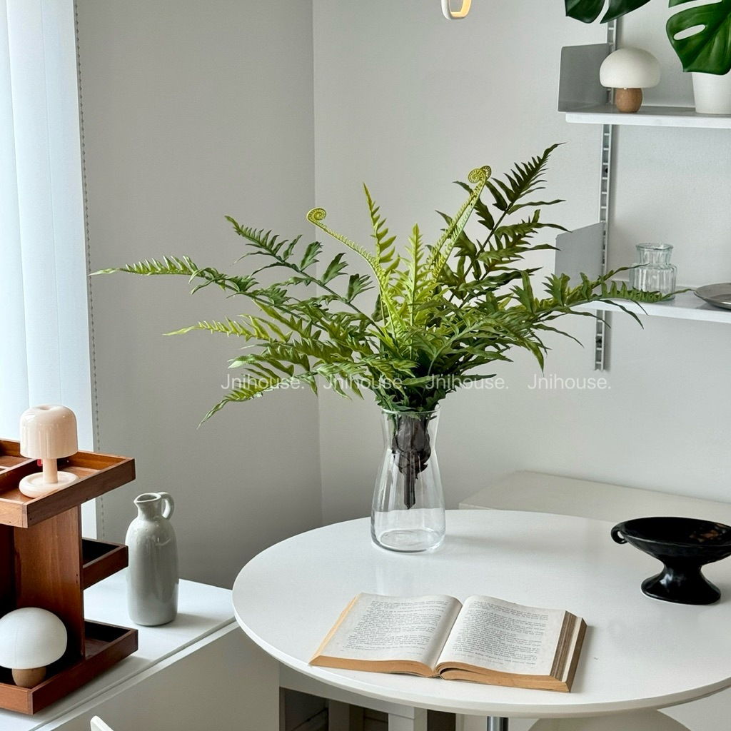 [พร้อมส่ง] Jnihouse : กิ่งเฟิร์นประดิษฐ์ (มีหน่อ)
