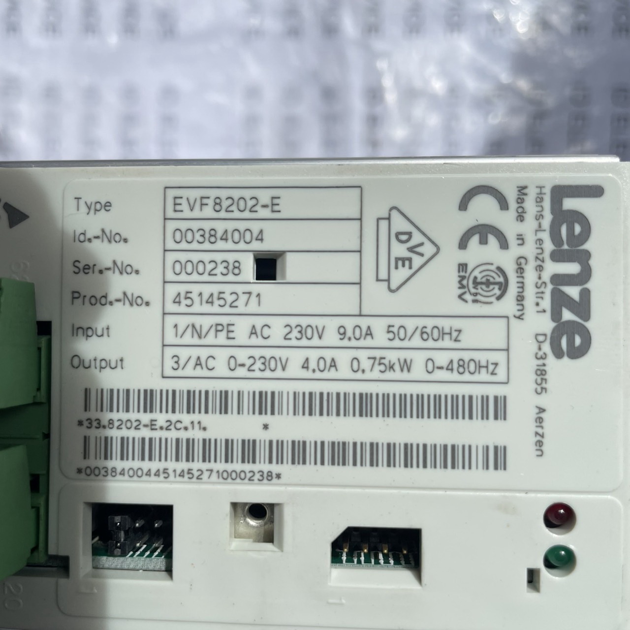 SERVO DRIVE " LENZE " MODEL : EVF8202-E