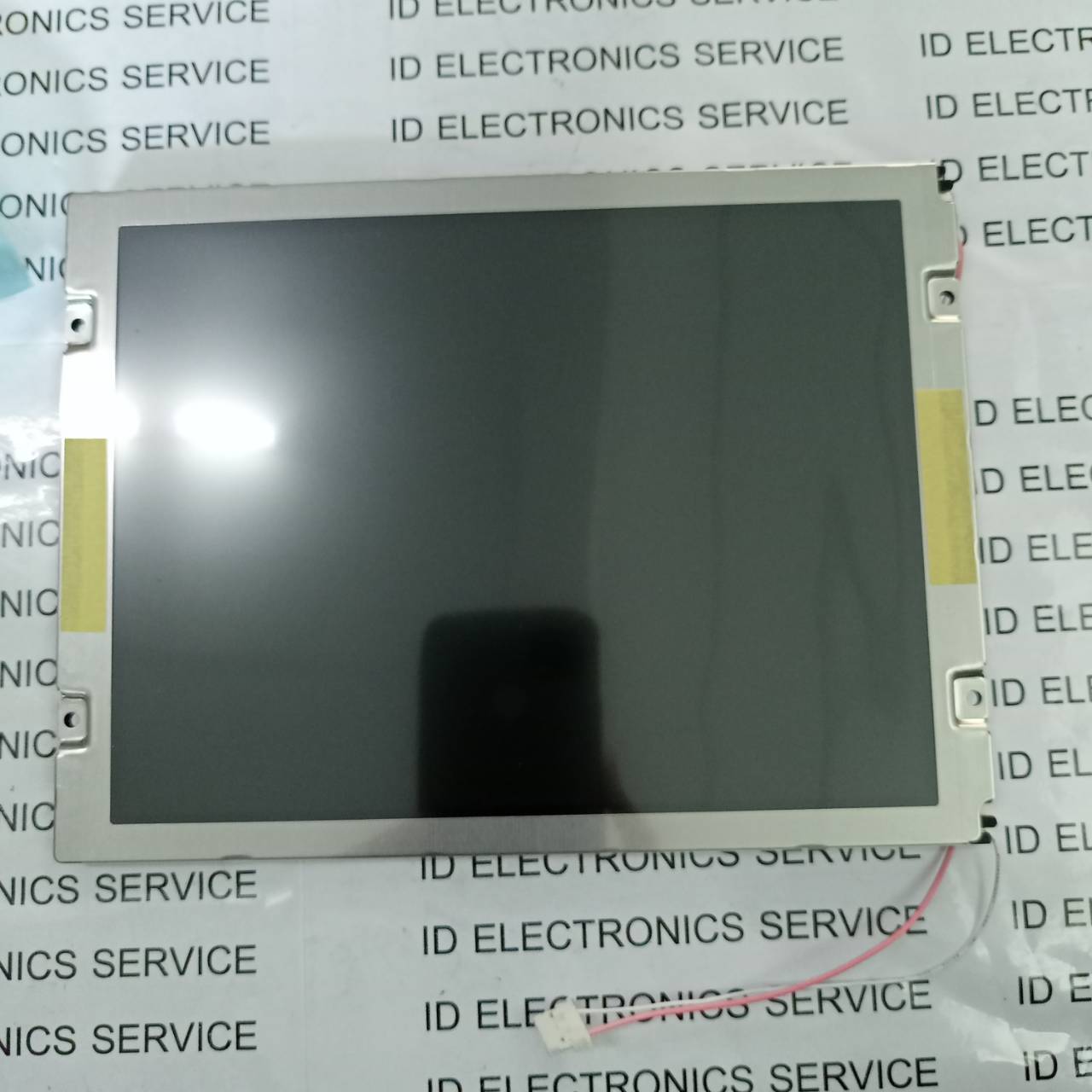 LCD PANEL " MITSUBISHI " MODEL : AA084VC05