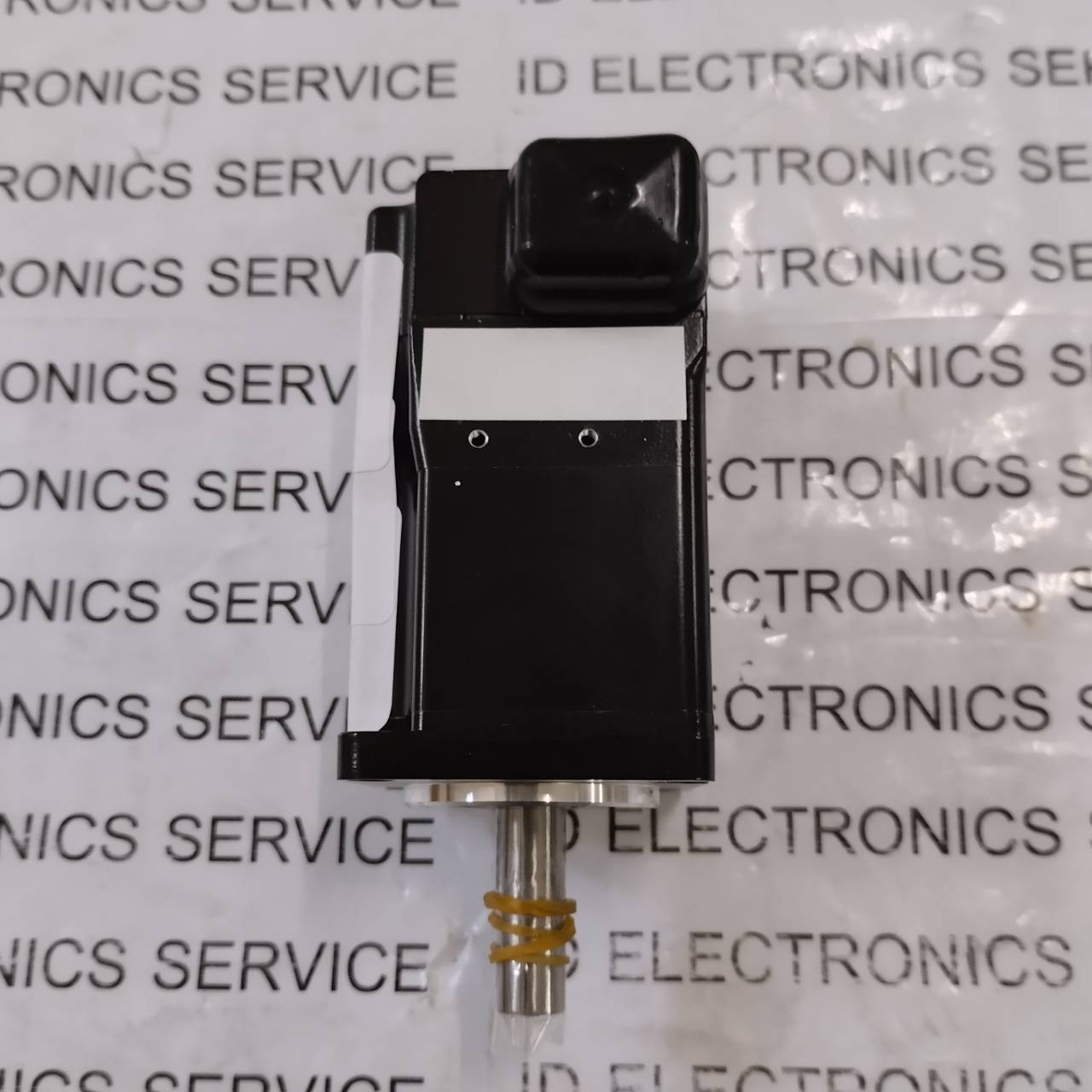 ซ่อม SGM7J-01AFA61 SERVO MOTOR "YASKAWA"