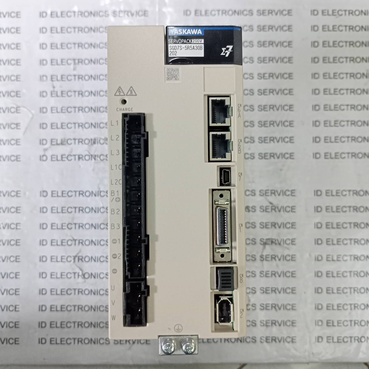 SGD7S-5R5A30B202 SRRVOPACK "YASKAWA"