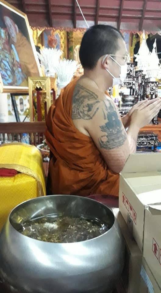 เหรียญท้าวเวสจำปี เนื้อชนวน วัดบ้านฟ่อน จ.เชียงใหม่ 2563