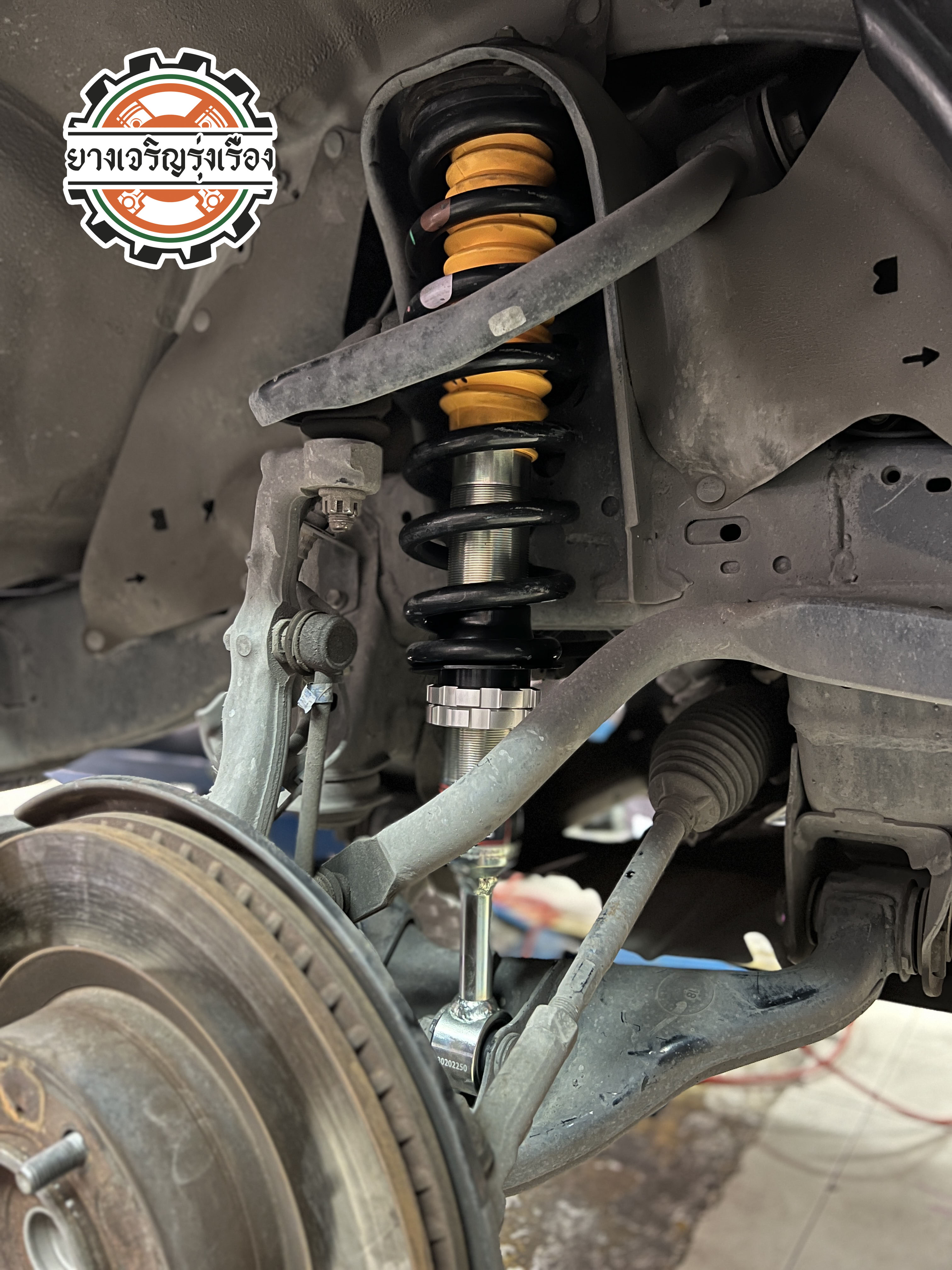 TOYOTA FORTUNER เข้ารับบริการอัพเกรดช่วงล่างรถยนต์อยากได้แบบนุ่มหนึบ ลดอาการท้ายย้วยส่าย ใช้งานง่ายไม่ต้องมานั่งปรับให้เสียเวลา ติดตั้งพร้อม set up และตั้งศูนย์แมชชิ่งแบบครบๆ ติดตามผลงานของเพจเรามานาน วันนี้ได้โอกาส ติดต่อนัดหมายเข้ารับบริการ มีของพร้อม ไม่ต้องรอออเดอร์ พร้อมบริการตั้งศูนย์ แมชท์ทั้งระบบ ล้อ ยาง ช่วงล่าง หนึบๆเนียนๆ [+] 𝙔𝙎𝙎 𝙀 𝙎𝙀𝙍𝙄𝙀𝙎 ชุดโช๊คอัพหน้า/หลัง = 19,800 บาท ล้อเดิม ยางเดิม ก็ขับสนุกได้ [+] พร้อมบริการติดตั้ง + Set up ให้เหมาะกับยาง [+] ขับสนุกด้วยบริการ ตั้งศูนย์ละเอียดให้เหมาะกับการใช้งานและลักษณะของช่วงล่าง ล้อเดิม ยางเดิม ก็ขับสนุกได้ [+] พร้อมบริการติดตั้ง + Set up ให้เหมาะกับยาง [+] ขับสนุกด้วยบริการ ตั้งศูนย์ละเอียดให้เหมาะกับการใช้งานและลักษณะของช่วงล่าง --------------------------------- #ติดต่อเรา ยางรถยนต์ บริการรถยนต์ 08-6569-1915 โช๊คอัพช่วงล่างรถยนต์ ตั้งศูนย์ 08-6544-5963 𝙊𝙪𝙧 𝙎𝙚𝙧𝙫𝙞𝙘𝙚 บริการทางร้าน เรารับทำอะไรบ้าง 🔧 ติดตั้งยางแบบไร้รอย 100% 🔧 บริการสลับยาง ตามอายุ 🔧 มียางรถยนต์ทุกยี่ห้อให้เลือกซื้อ 🔧 เช็คช่วงล่าง แก้ปัญหาให้ตรงจุด 🔧 บริการล้างลิ้นปีกผีเสื้อ 🔧 บริการเช็คระยะรถยนต์ 🔧 เปลี่ยนถ่ายของเหลวทั้งระบบ 🔧 ตั้งศูนย์ด้วยเครื่อง HUNTER นำเข้าจาก USA #รถยนต์มีปัญหาไม่รู้ต้องแก้ตรงไหน ทางเรายินดี ตรวจหาปัญหาและหาวิธีแก้ บอกลูกค้าก่อนลงมือทำเสมอราคาเป็นธรรมไม่เอาเปรียบ สบายใจคุณลูกค้า ---------------------------------- ดูแลให้คำปรึกษาทุกปัญหาคาใจ ไม่ทิ้งลูกค้า มีบริการหลังการขาย 【ให้ผู้เชี่ยวชาญของเรา ดูแลรถคุณ】 ร้านยางเจริญรุ่งเรือง ยินดีต้อนรับครับ ----------------------------------------- 𝙔𝙎𝙎 𝙀 𝙎𝙚𝙧𝙞𝙚𝙨 นุ่มนวลพรีเมี่ยม #Setupพร้อมตั้งศูนย์ ⚜️เทพเจ้าโช๊คอัพ YSS กับโช๊คตัวเรือธง E Series : Luxury Premium เปลี่ยนรถย้วยเป็นนุ่มนวลไม่โยนให้กวนใจ⛵️ #𝗨𝗽𝗴𝗿𝗮𝗱𝗲☄️ 🆙 ความเฟริม 🆙 เข้าโค้งมั่นใจ 🆙 กระชับขับสนุก 🆙 เก็บรอยต่อถนนดีเยี่ยม #แก้ไขอาการ ❌ โช๊คอัพแก้อาการโยน ❌ เข้าโค้งย้วย ❌ เมารถ 🔧Service ✅ ฟรี บริการติดตั้งโช๊อคัพ ✅ ฟรี บริการ Set up โช๊คอัพให้เหมาะกับการใช้งาน ✅ ฟรี ตั้งศูนย์ให้แม็ช กับช่วงล่างและยาง(เครื่อง HUNTER USA ความแม่นยำสูง) 🚙รีดพลังช่วงล่างมาใช้งานได้มากที่สุดด้วยการตั้งศูนย์ให้ยางรถยนต์ ช่วงล่าง ทุกอย่างแมชท์เข้าด้วยกัน💯 ลูกค้าสามารถสอบถามรายละเอียด หรือแนะนำรุ่นโช๊คอัพให้เหมาะสมกับการใช้งานได้ทางข้อความ หรือ โทร. ยางรถยนต์ บริการรถยนต์ 08-6569-1915 โช๊คอัพช่วงล่างรถยนต์ ตั้งศูนย์ 08-6544-5963 ยินดีต้อนรับครับ🙏🙏🙏 #YSS #วายเอสเอส #โช๊คอัพรถยนต์ #ช่วงล่างรถยนต์ #ร้านยางเจริญรุ่งเรือง #นนทบุรี #งามวงศ์วาน #ซ่อมบำรุงช่วงล่างรถยนต์