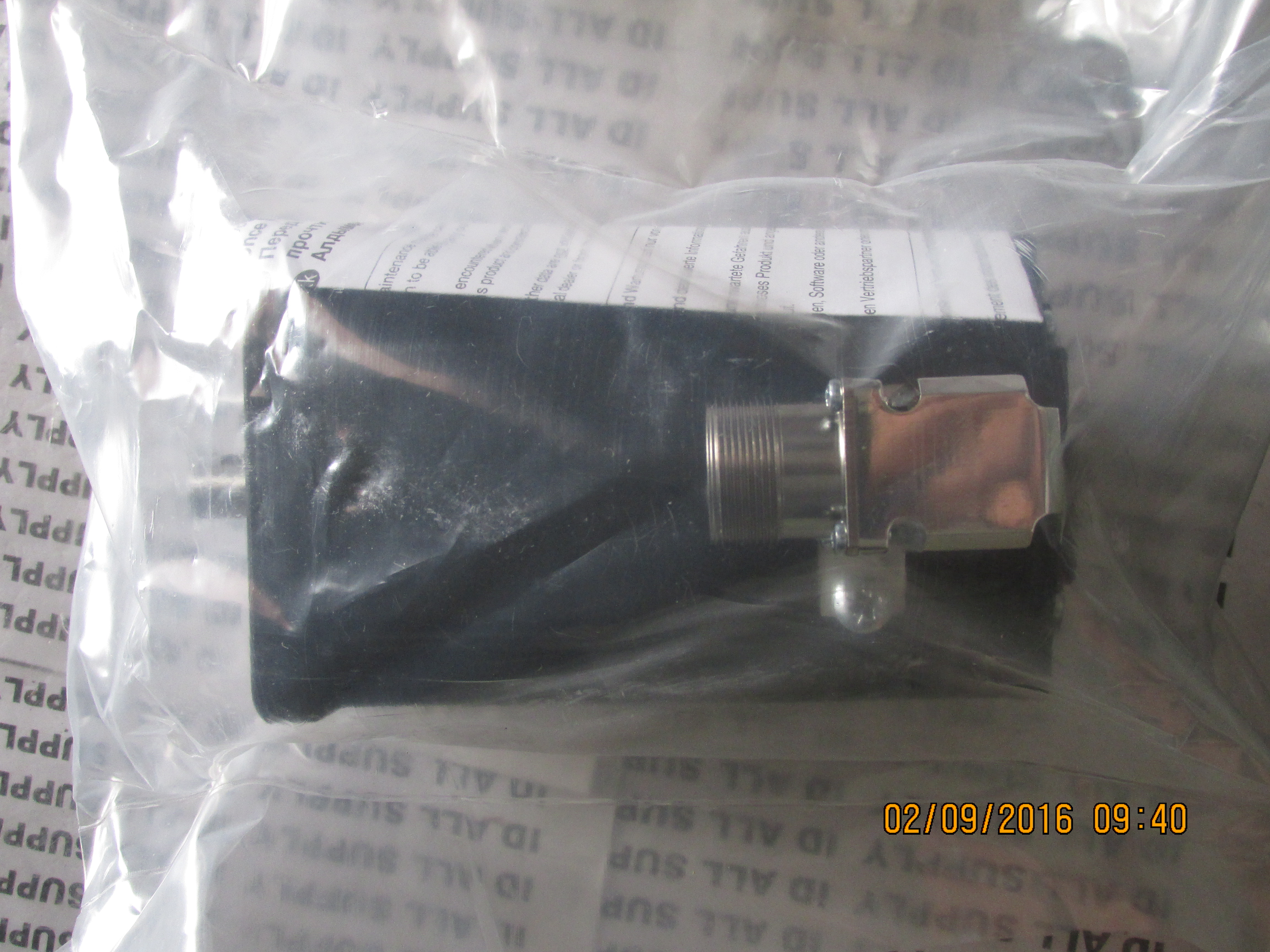 SERVO MOTOR " SCHNEIDER " MODEL : BRS39AWS0088