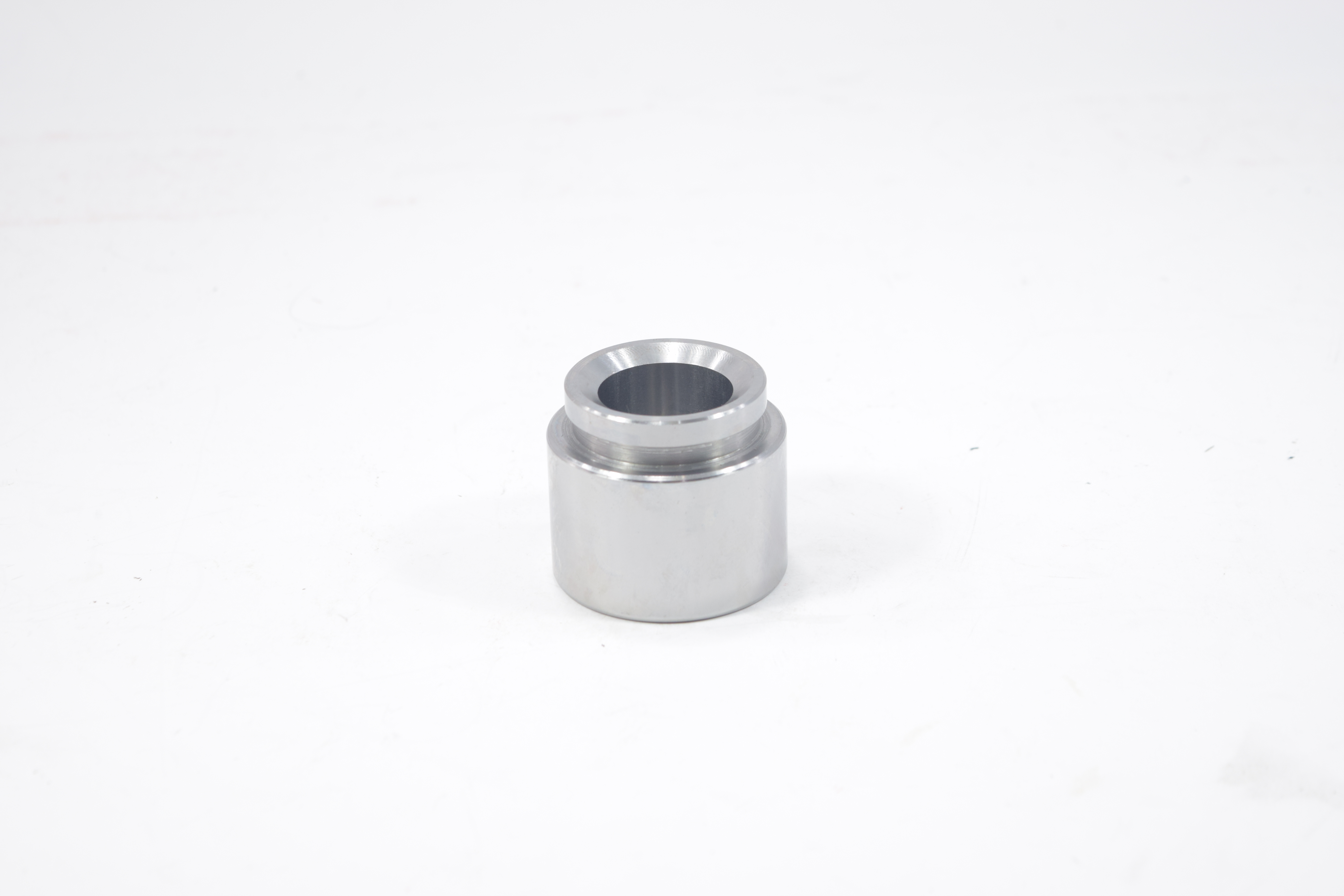 (ประกัน 6 เดือน) ลูกสูบดิสเบรค MITSUBISHI L.200 - D มิตซุบิชิ / 3PD-7151 / MB 500779 / ขนาด วงนอก 53.80 / สูง 47.50 (จำนวน 1 ชิ้น) (CALIPER PISTON)