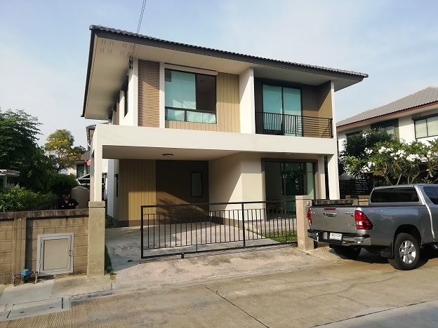 ปล่อยเช่าไปแล้ว บ้านเดี่ยว โกลเด้น วิลเลจ บางนา-กิ่งแก้ว พร้อมอยู่ (N.1123)