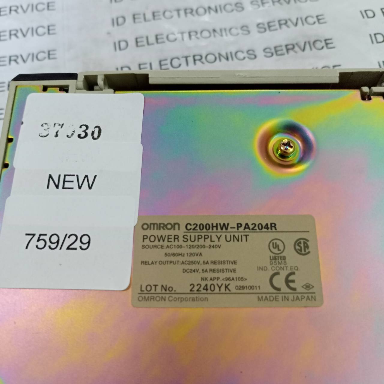 PLC " OMRON " MODEL : C200HW-PA204R