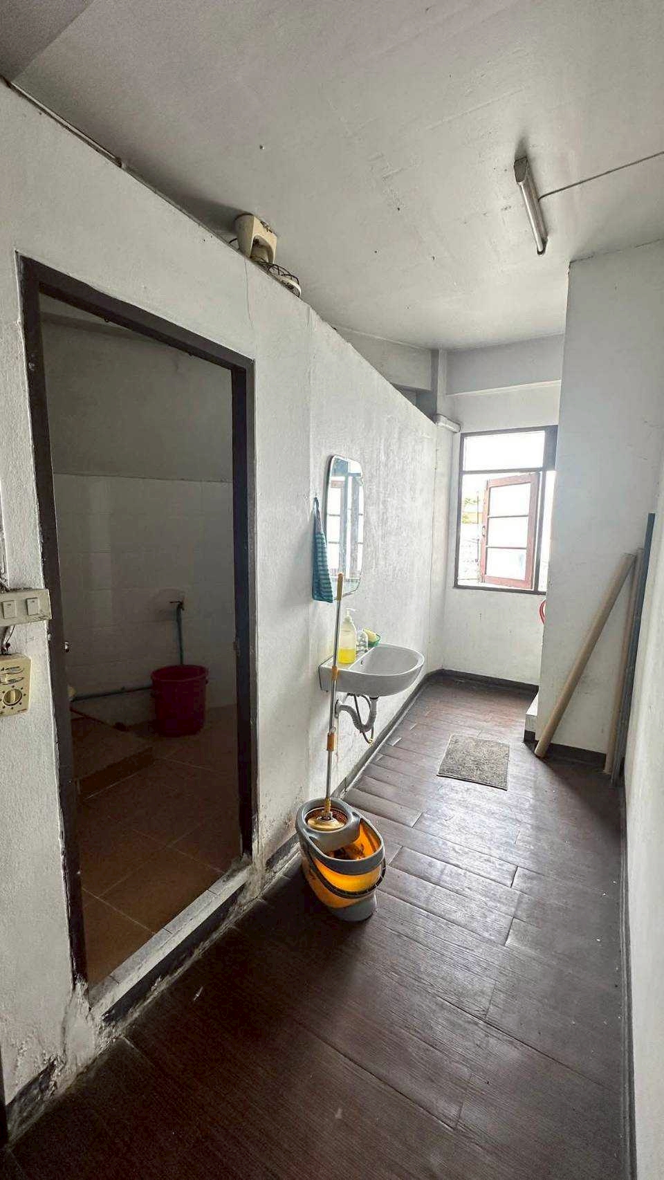 ให้เช่าอาคารพาณิชย์อุดมสุข 4 ชั้น 3คูหา ใกล้BTSบางจาก (N.1863)