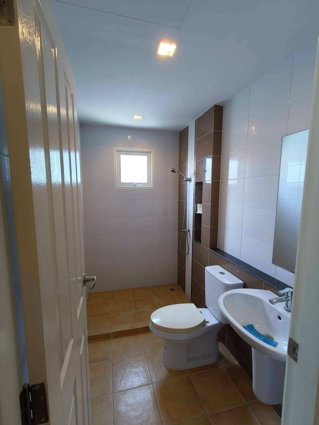 ขายบ้านเดี่ยวโกลเด้นวิลเลจ อ่อนนุช65หลังมุมพร้อมอยู่ (N1321)