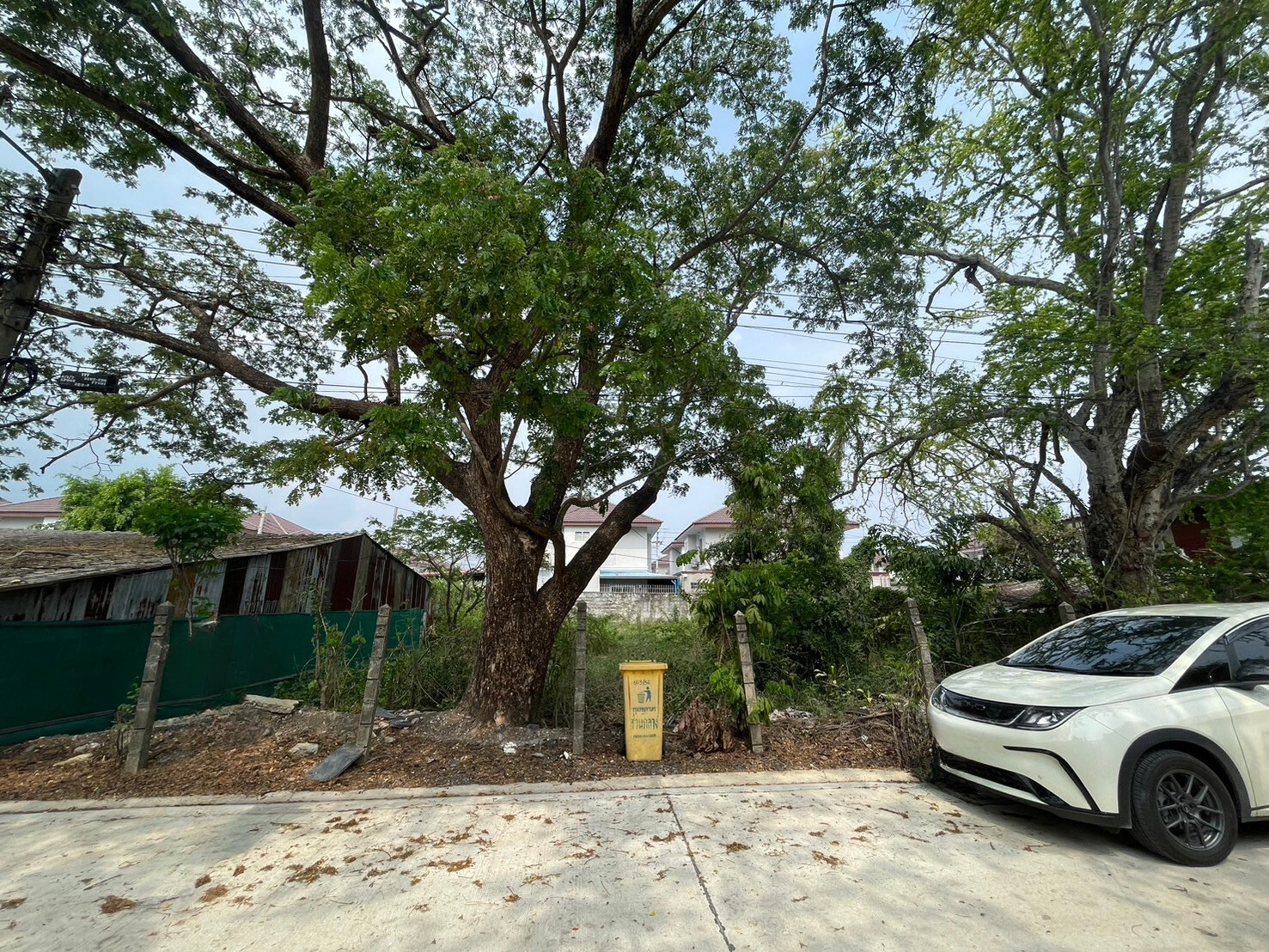 ขายที่ดิน ขนาด 116 ตารางวา ซอยสกุลดี หนองจอก มีนบุรี – การเดินทางทั้ง ถนนสกุลดี ถนนผดุงพันธ์ ถนนสังฆสันติสุข ถนนเลียบวารี – ถนนเชื่อมสัมพันธิ์ ถนนสุวินทวงศ์