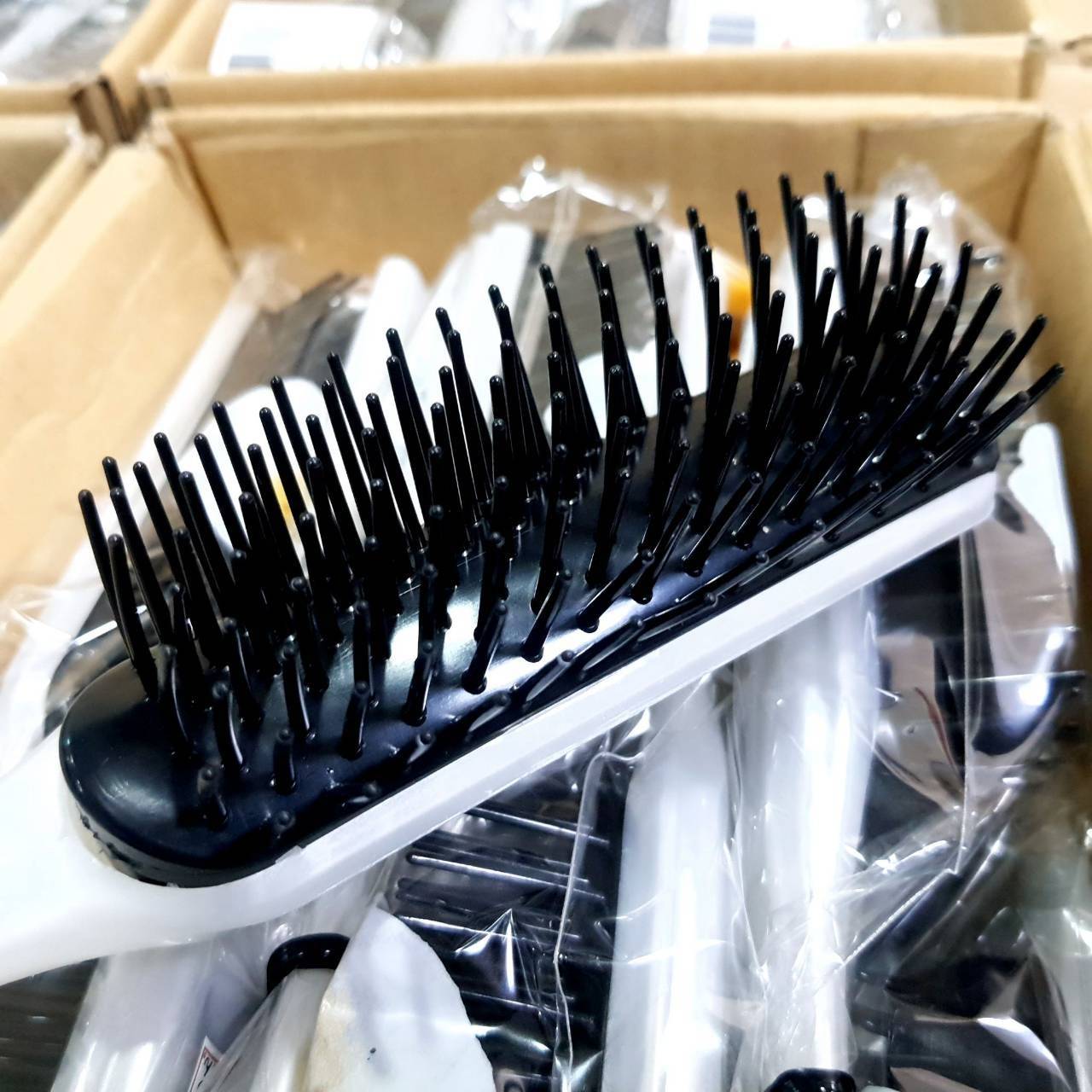 หวีผมเงา Camellia Oil brush Made in Japan