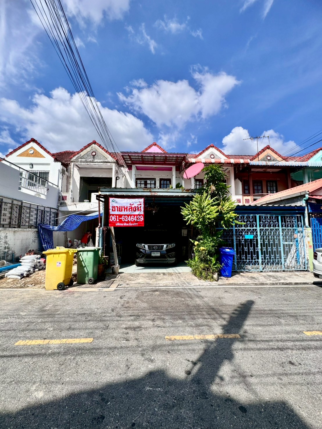 ขายทาวเฮ้าส์ บ้านเฟื่องฟ้า 9 เฟส 2 ซอยมังกร เทพารักษ์ บ้านสวยราคาดี (N.1908)