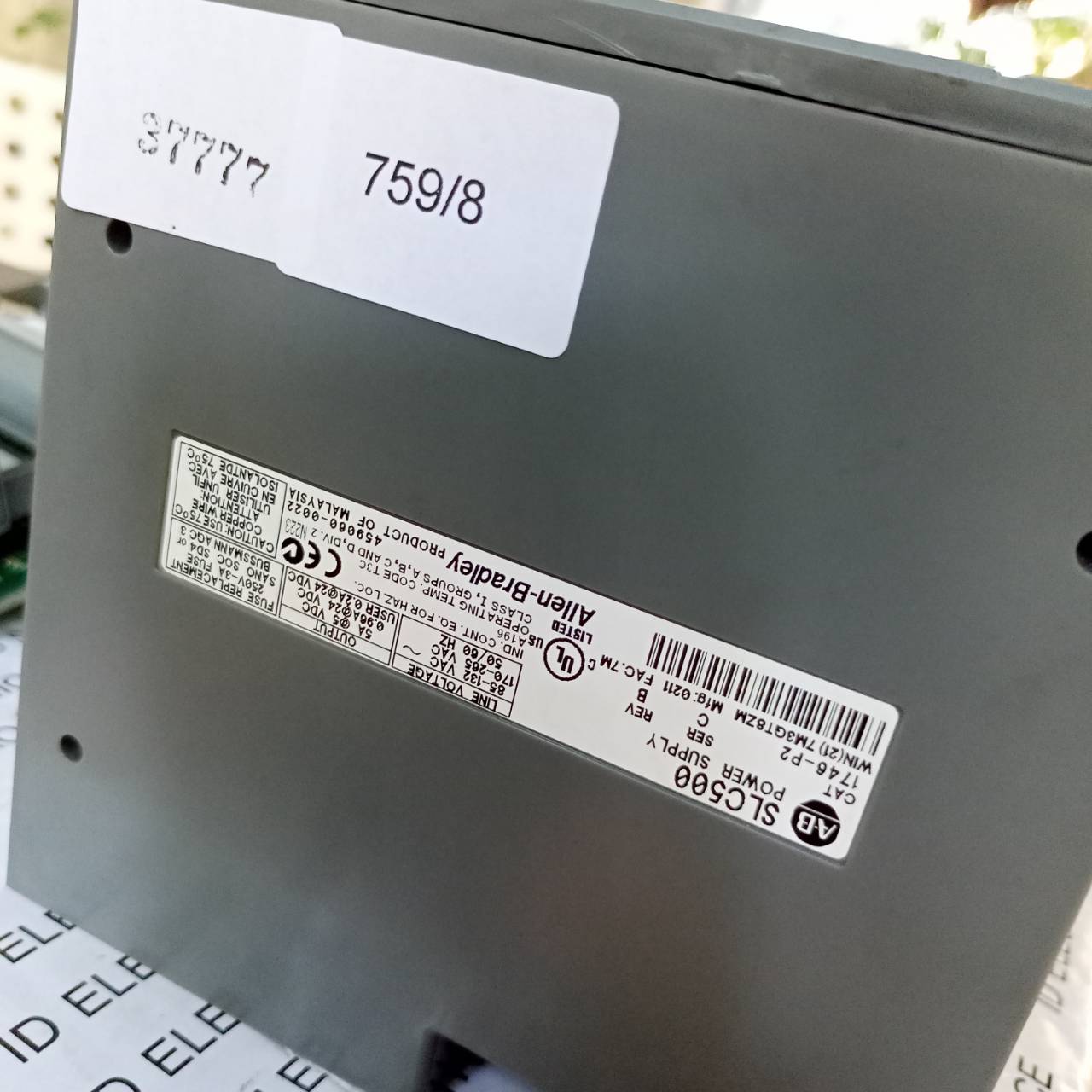 PLC " ALLEN-BRADLEY " MODEL : 1746-P2