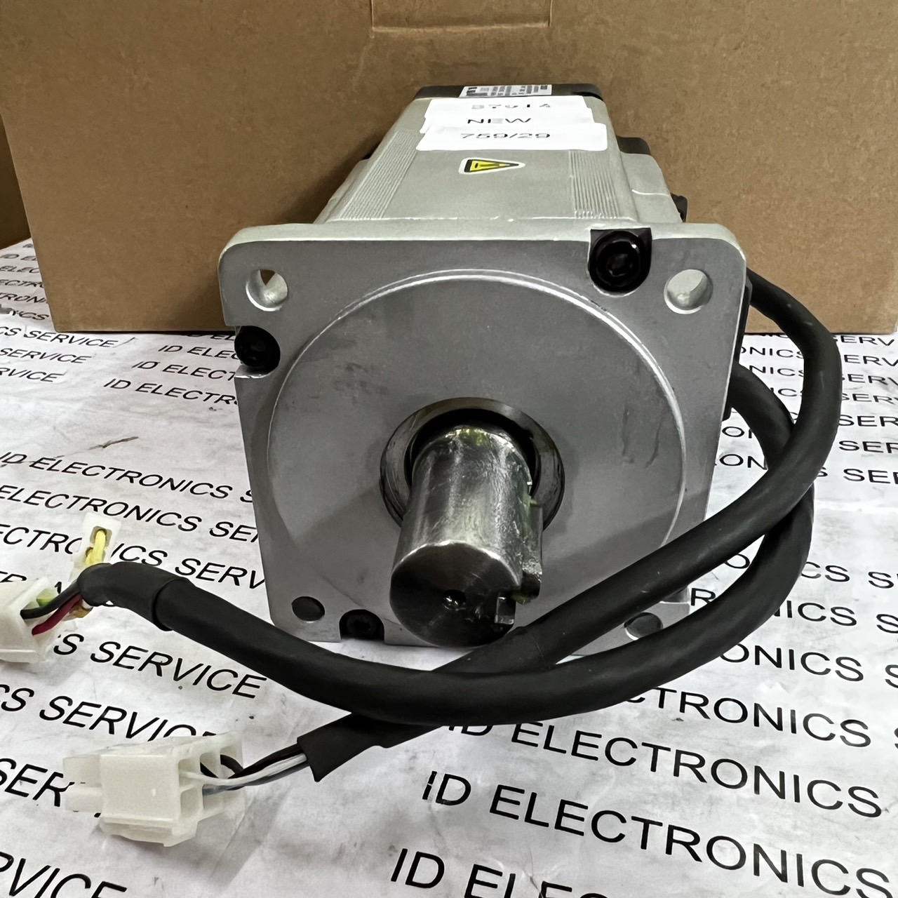จำหน่าย ซ่อม SERVO MOTOR OMRON R88M-KE75030H-BS2