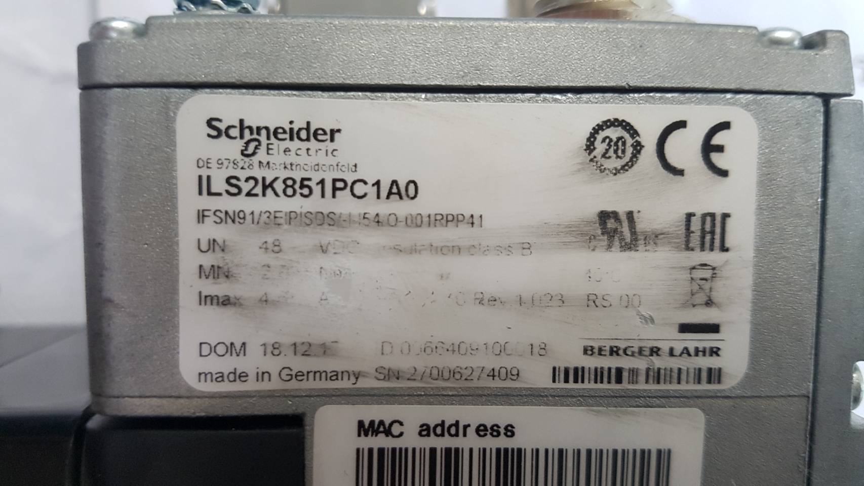 SERVO MOTOR " SCHNEIDER " MODEL : ILS2K851PC1A0