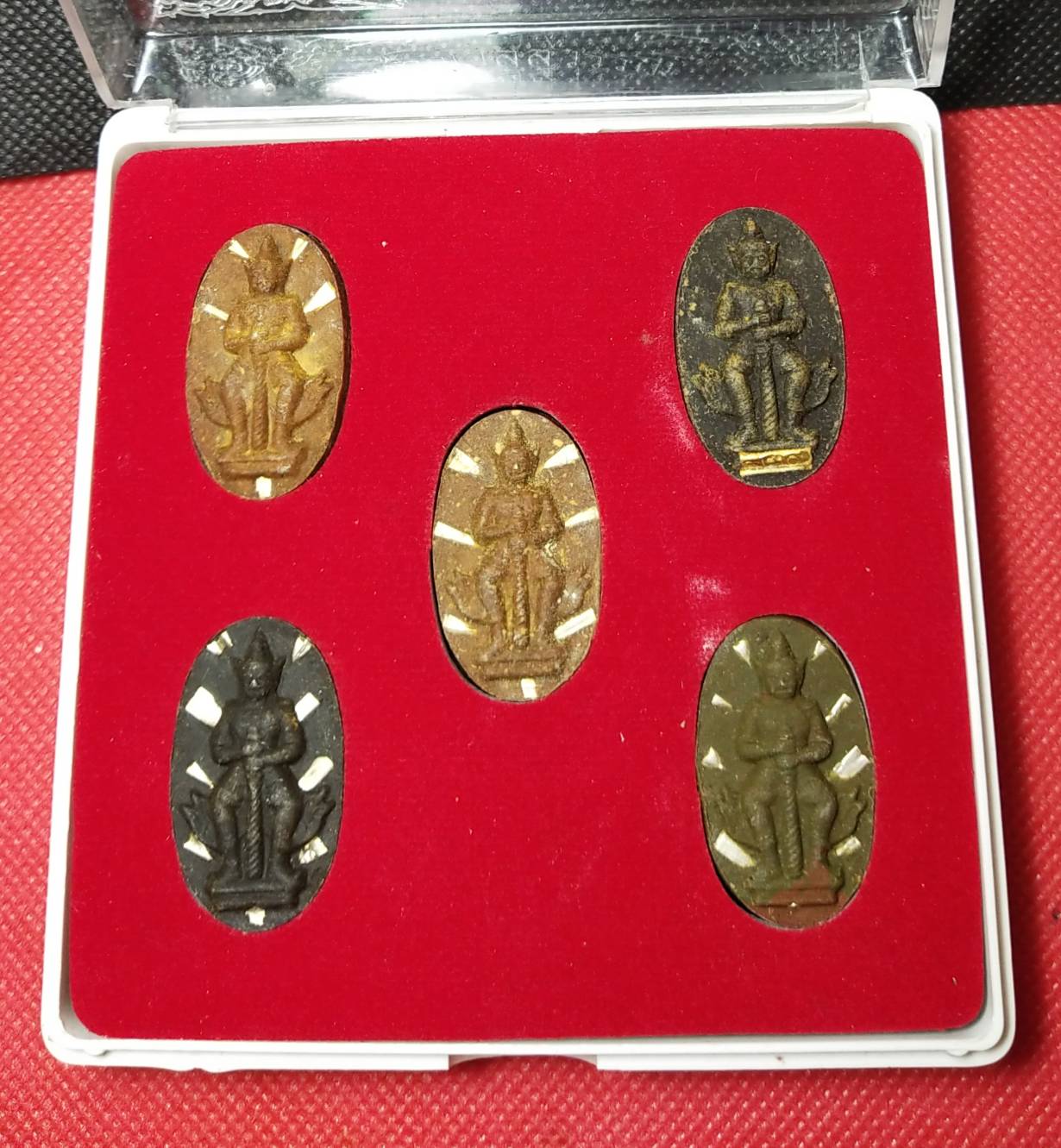 ท้าวเวสสุวรรณ พระมหาวารินทร์ วัดสันต้นหมื้อ จ.เชียงใหม่ (ชุด 5องค์)