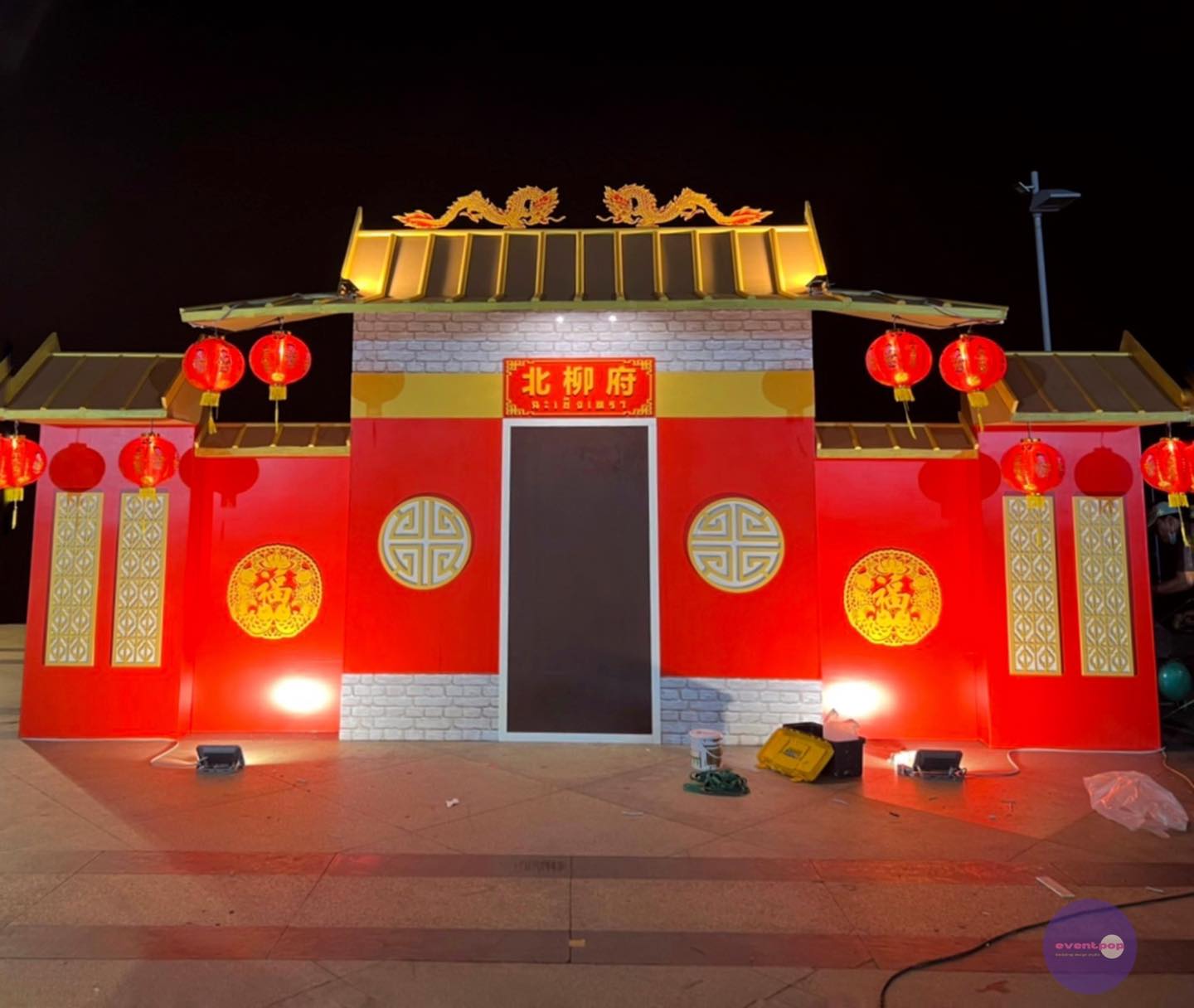 Chinese Back Drop