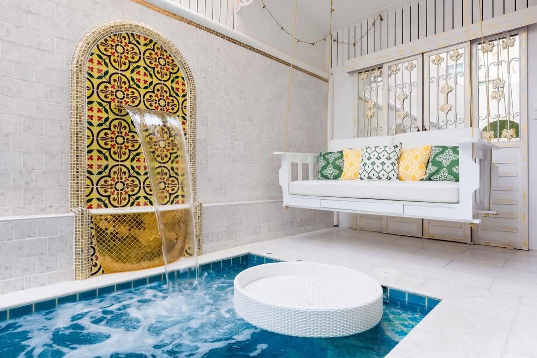 ให้เช่า พูลวิลล่า4ชั้น สวยมากพร้อม Home Bar คริสตัลวิลล์ ซอยประดิษฐ์มนูธรรม 19 ใกล้Central Eastville ค่าเช่า 129,000 บาท/เดือน (N.1545)