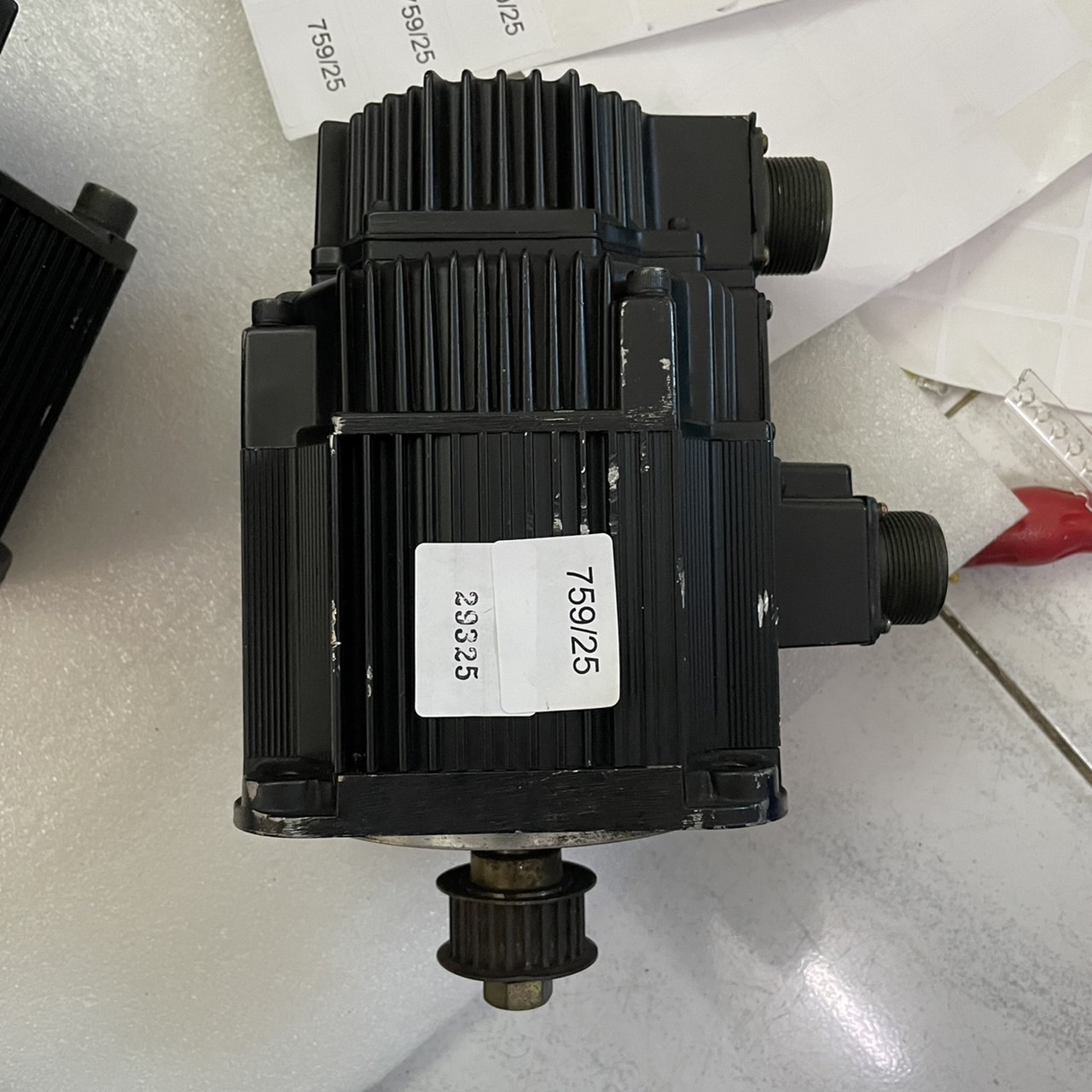 SGMGH-05ACA5B SERVO MOTOR "YASKAWA"