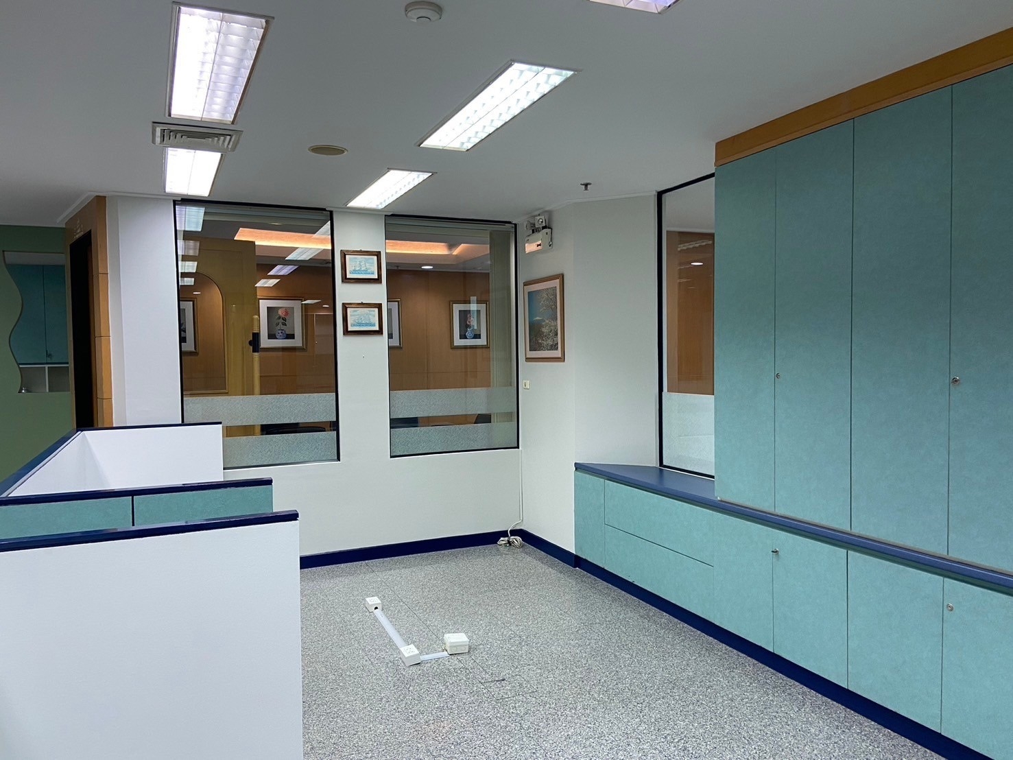 อาคารสำนักงานให้เช่า ถนนบางนา-ตราด กม.3 ใกล้ Central Bangna (Office for Rent Bangna-Trad Km.3)