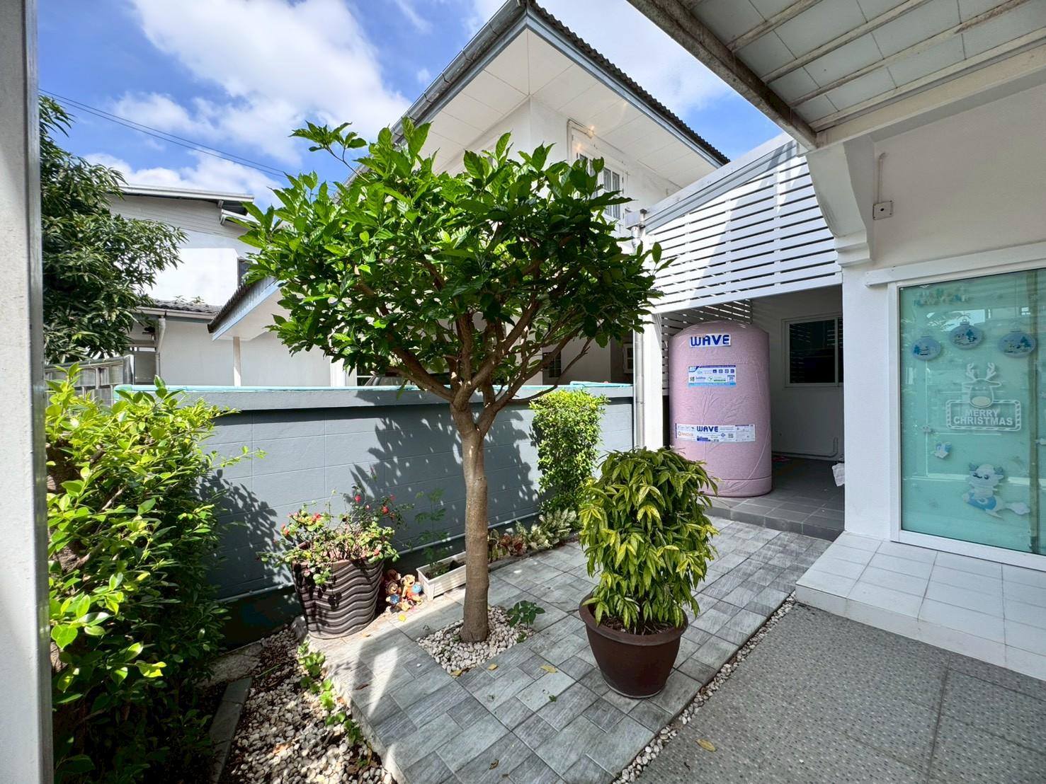 ขายบ้านเดี่ยว หมู่บ้าน บ้านฟ้าลากูน คลอง 2 ต่อเติมเต็มพื้นที่ (N.1909)