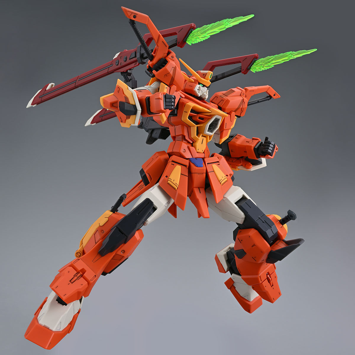 Full Mechanics 1/100 Sword Calamity Gundam (Premium Bandai)