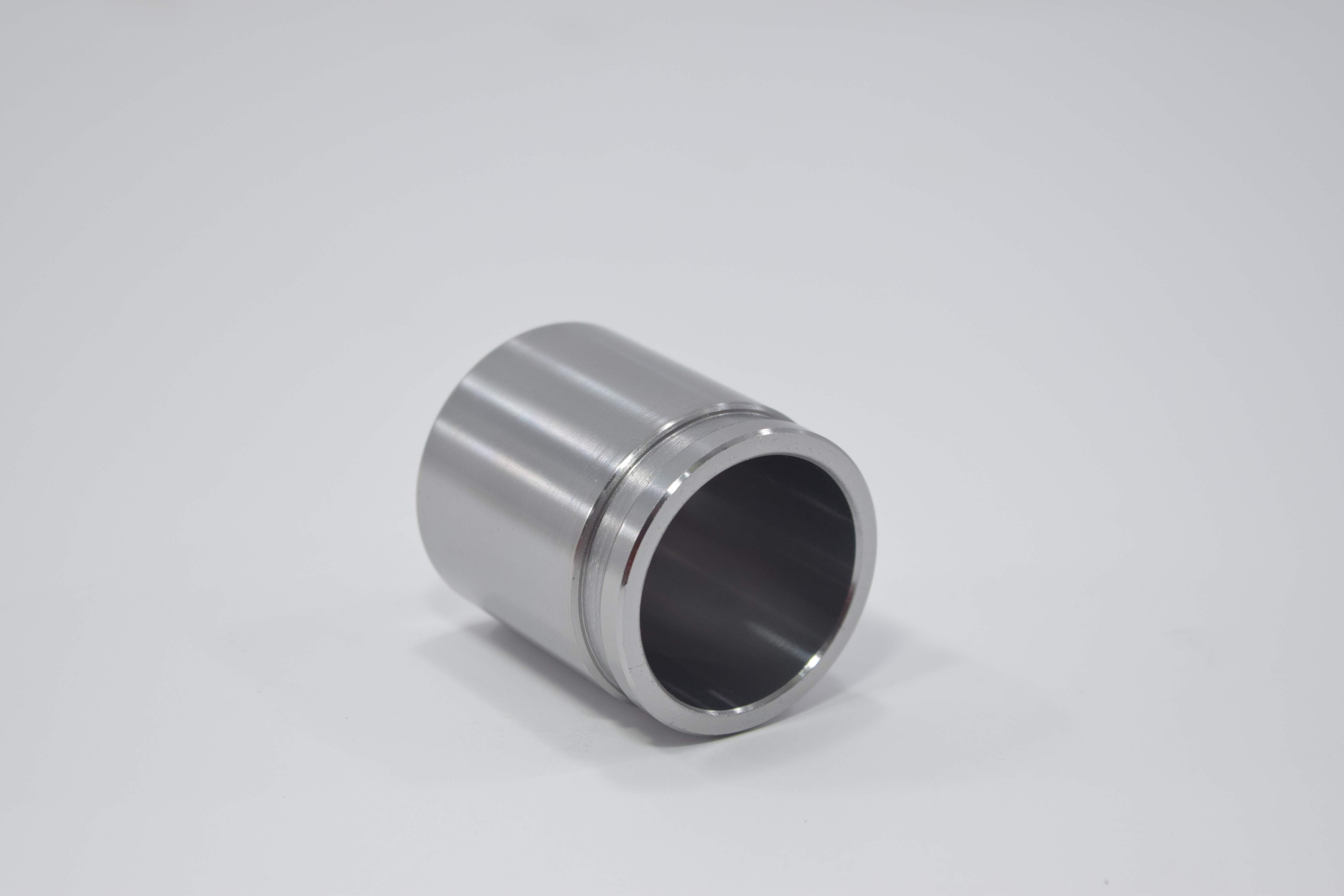 ลูกสูบดิสเบรค NISSAN E24 / นิสสัน เออแวนด์ / 3PD-4730 / 41121 - 05N00 / ขนาด วงนอก 42.80 สูง 48.00 (จำนวน 1 ชิ้น) (CALIPER PISTON)