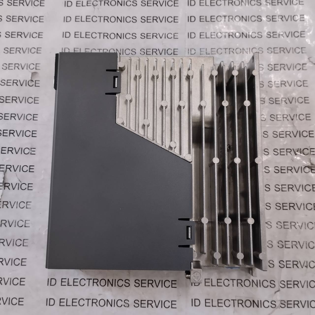 SERVO DRIVE " XINJE " MODEL : DS5C1-20P4-PTA