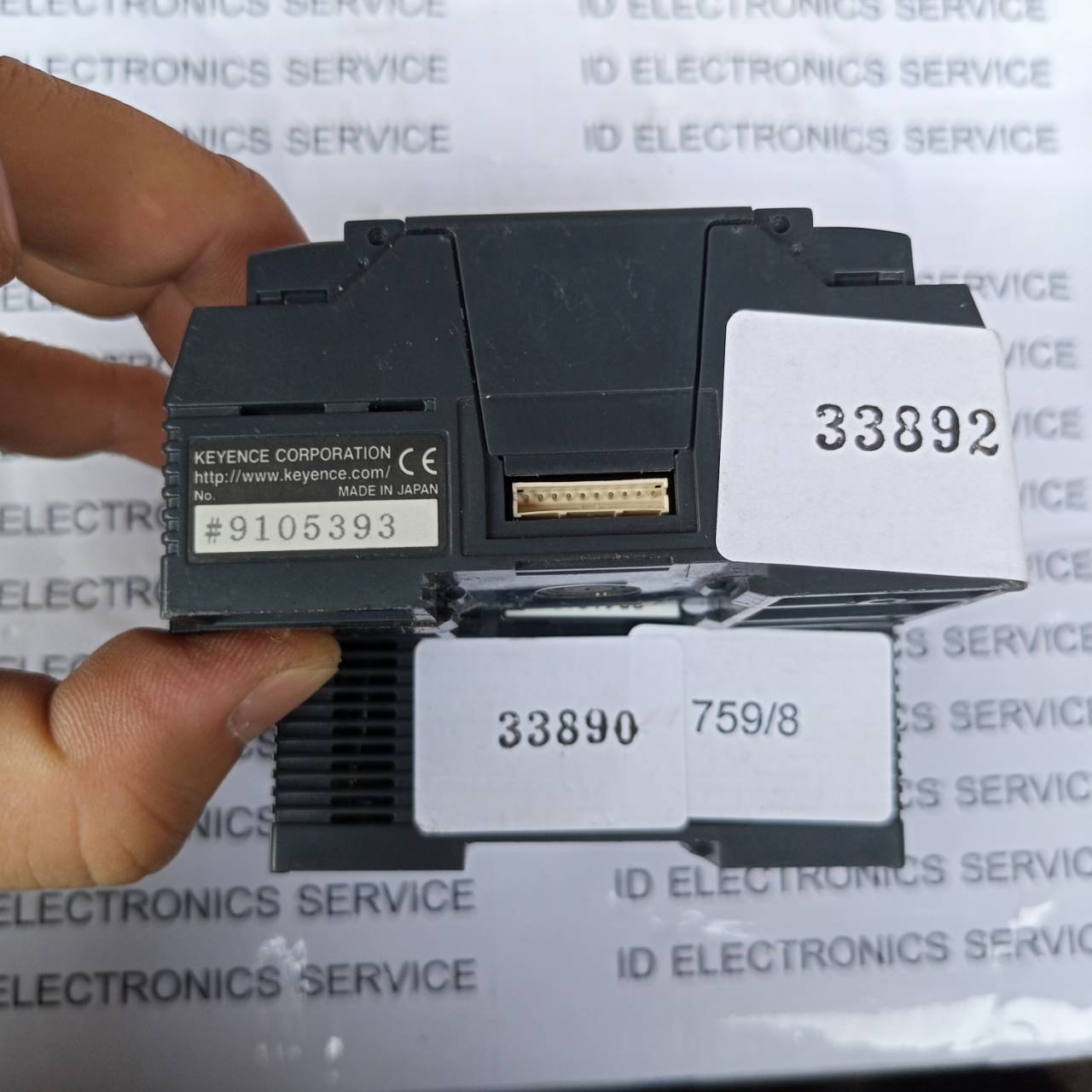 PLC " KEYENCE " MODEL : KV-E4XT