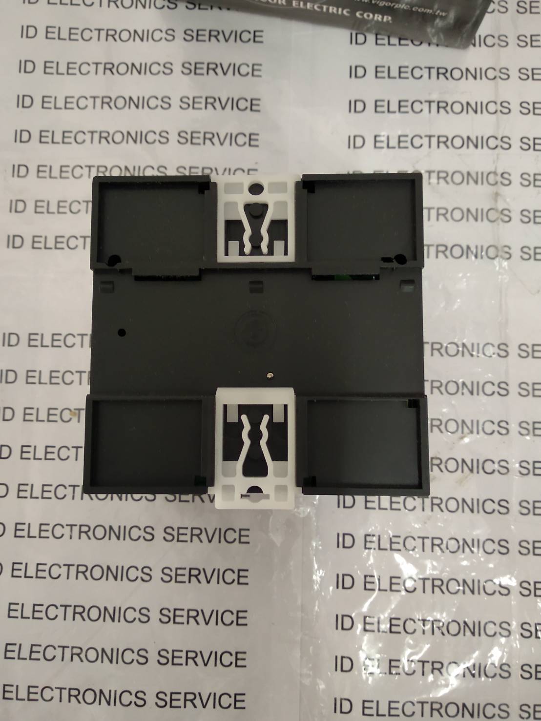 PLC " VIGOR " MODEL : VH-28MR