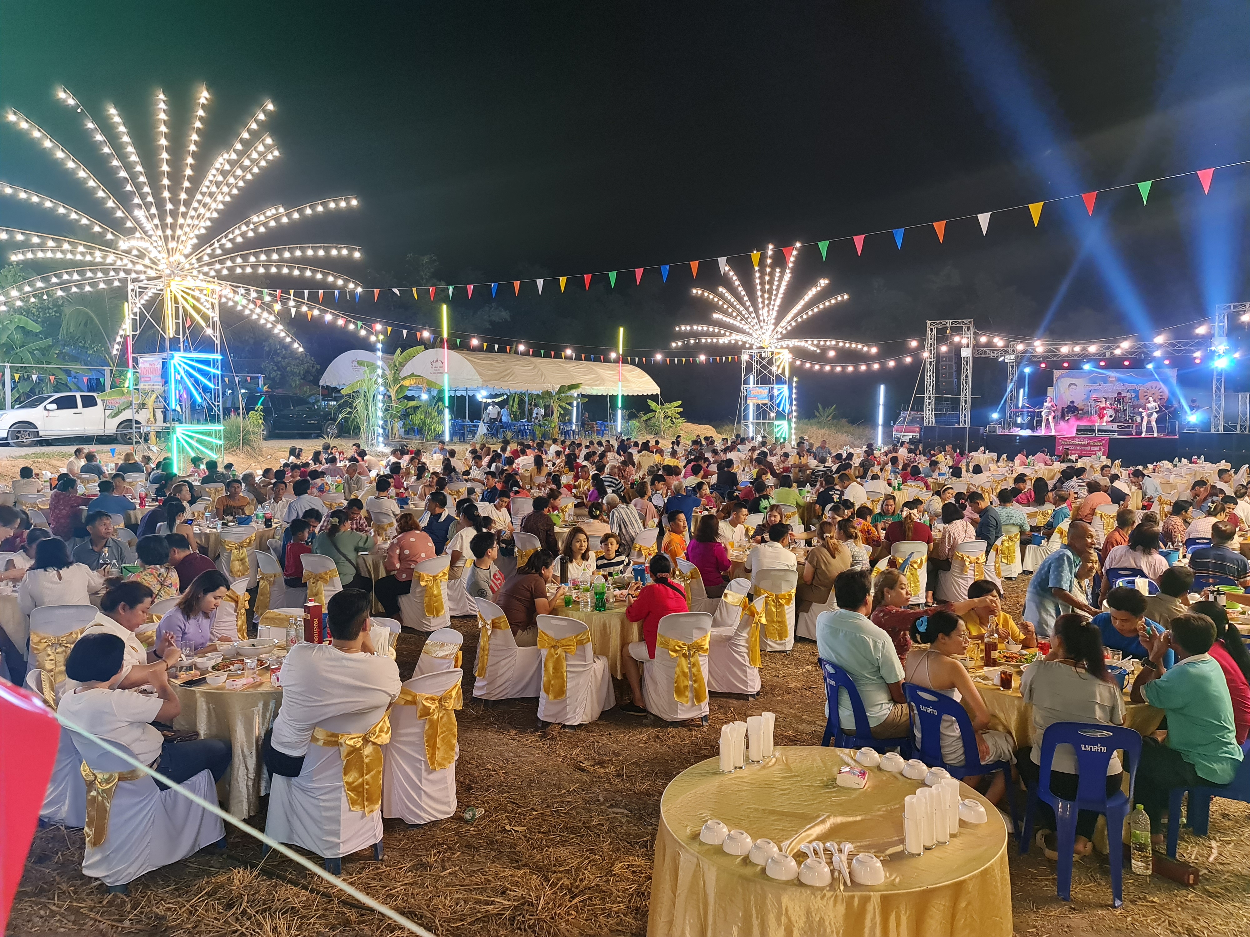 รถสุขาให้เช่านนทบุรีงานบวช