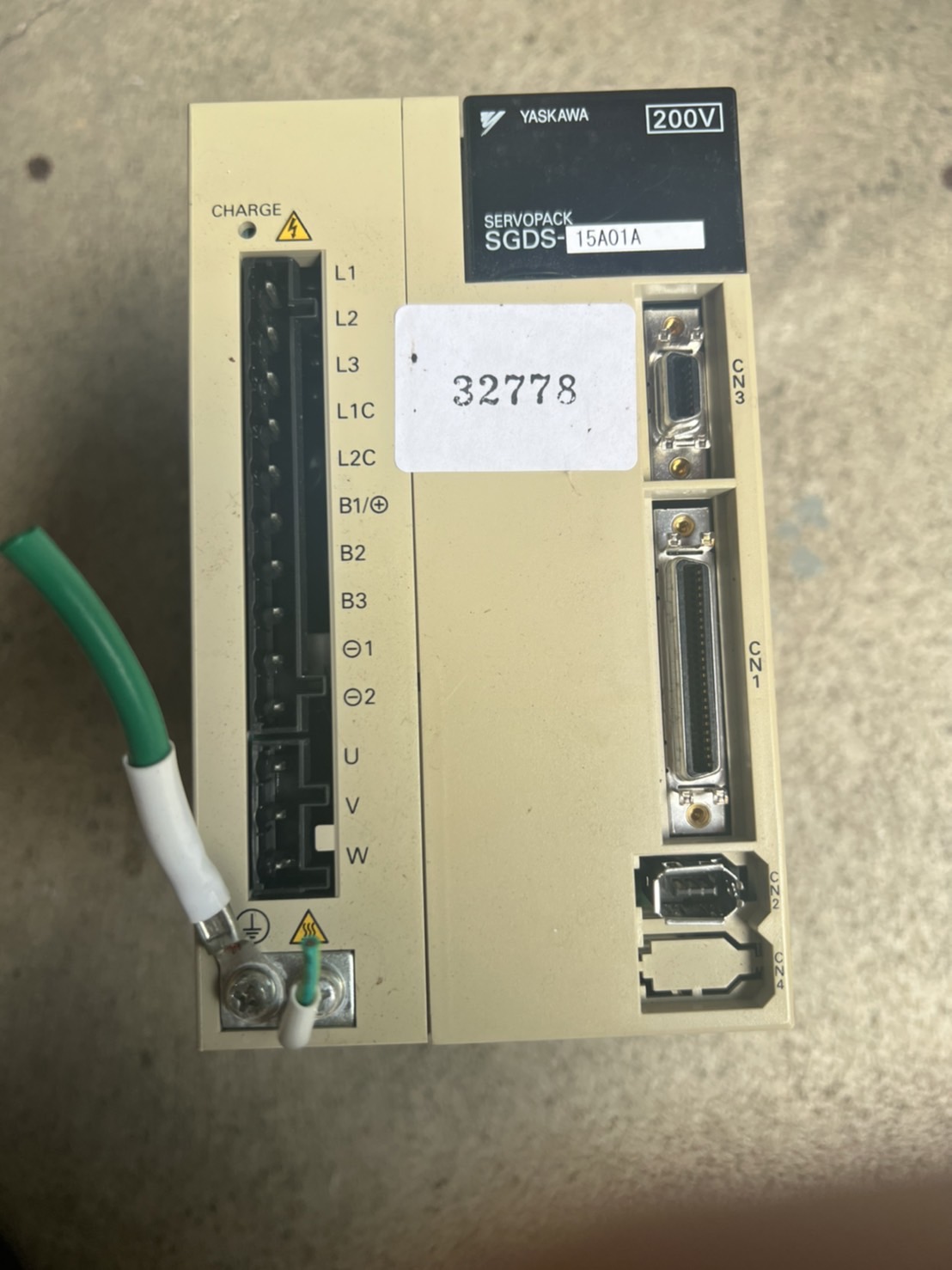 DRIVE SGDS-15A01A "YASKAWA"