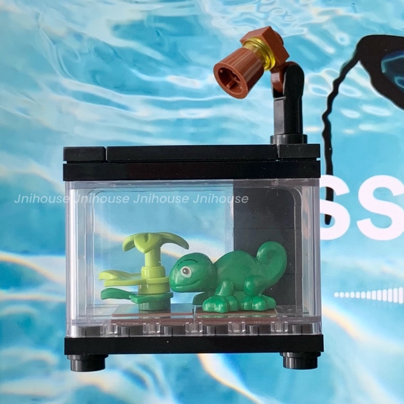 [พร้อมส่ง] Jnihouse : ตัวต่อตู้ปลา Miniature Fish Tank brick , Chameleon Tank