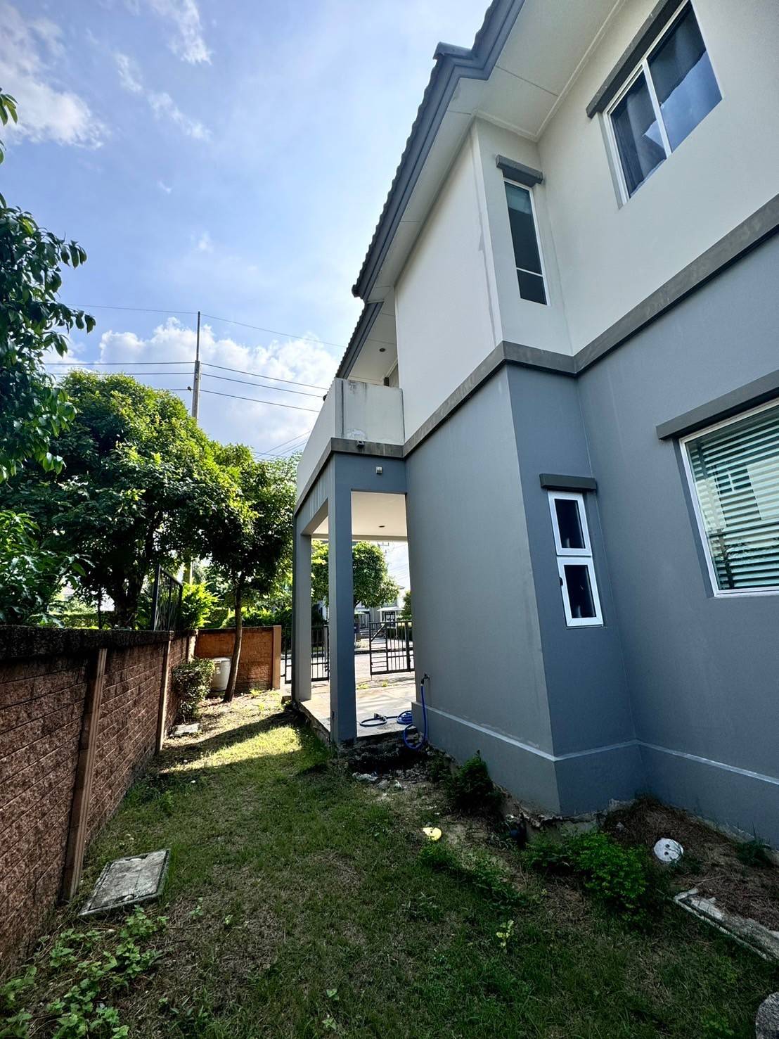 ขาย เช่า บ้านเดี่ยวหมู่บ้านเดอะแพลนท์รังสิต-คลอง3 หลังมุม เช่า 20,000 บาท อ.คลองหลวง ปทุมธานี ( N.1460 )